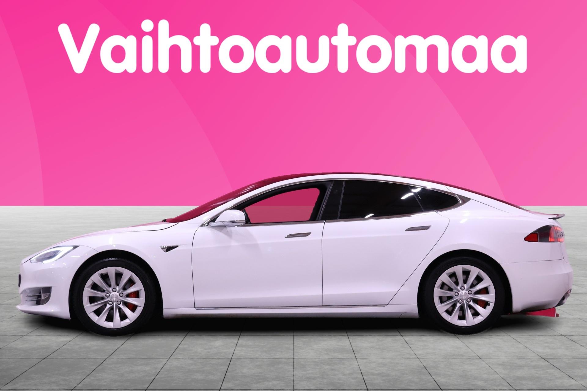 TESLA Model S 2021