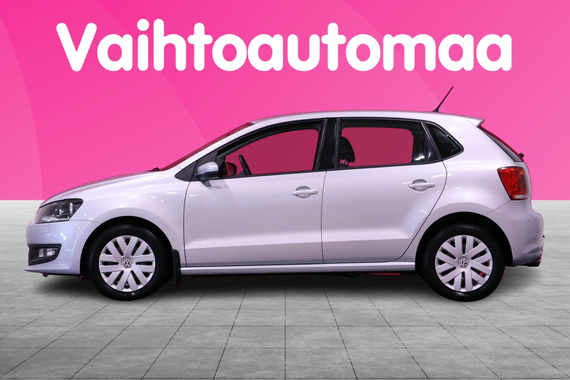 VOLKSWAGEN Polo 2011