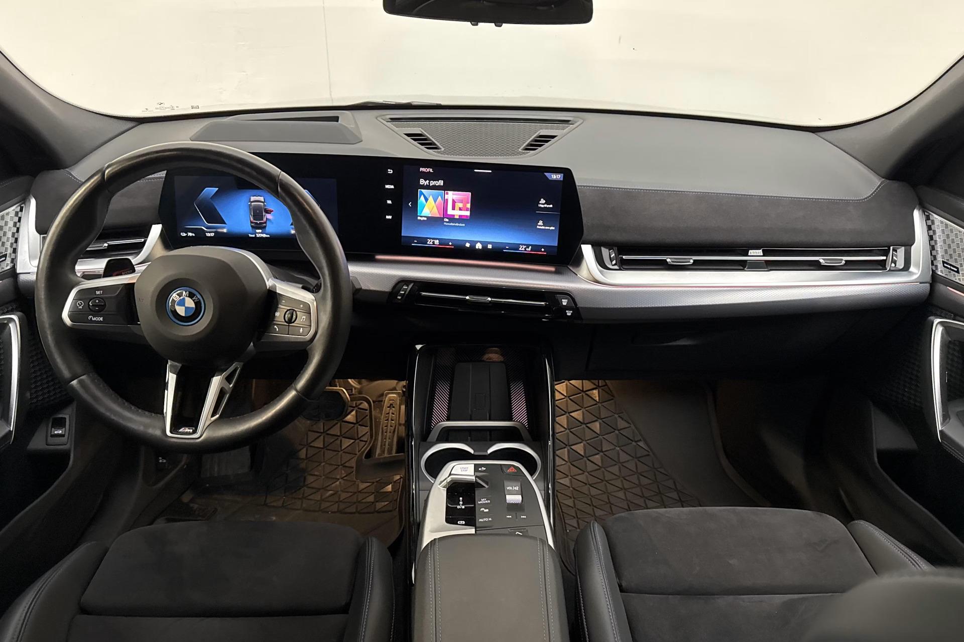 BMW iX2 2024