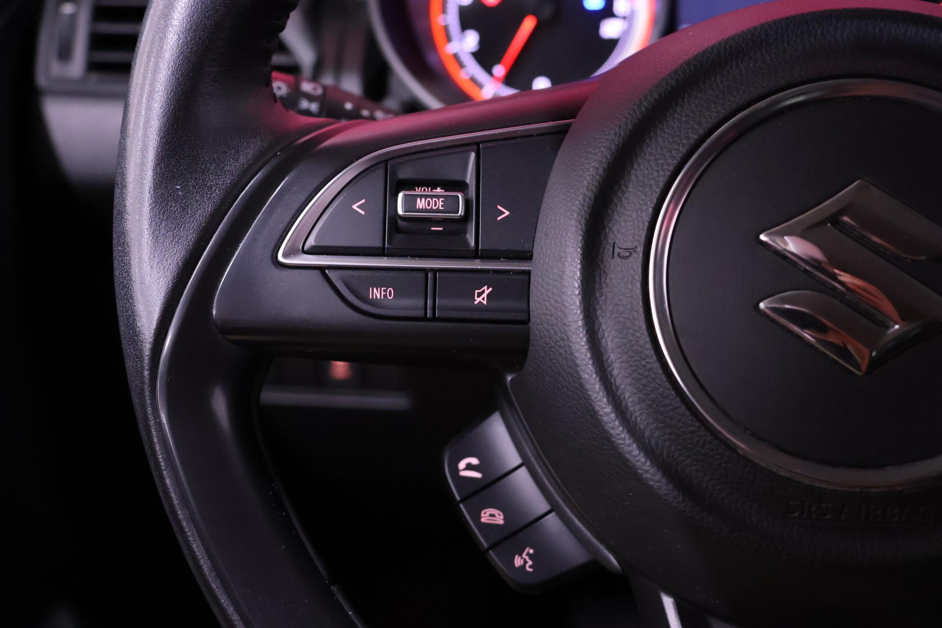 SUZUKI Swift 15