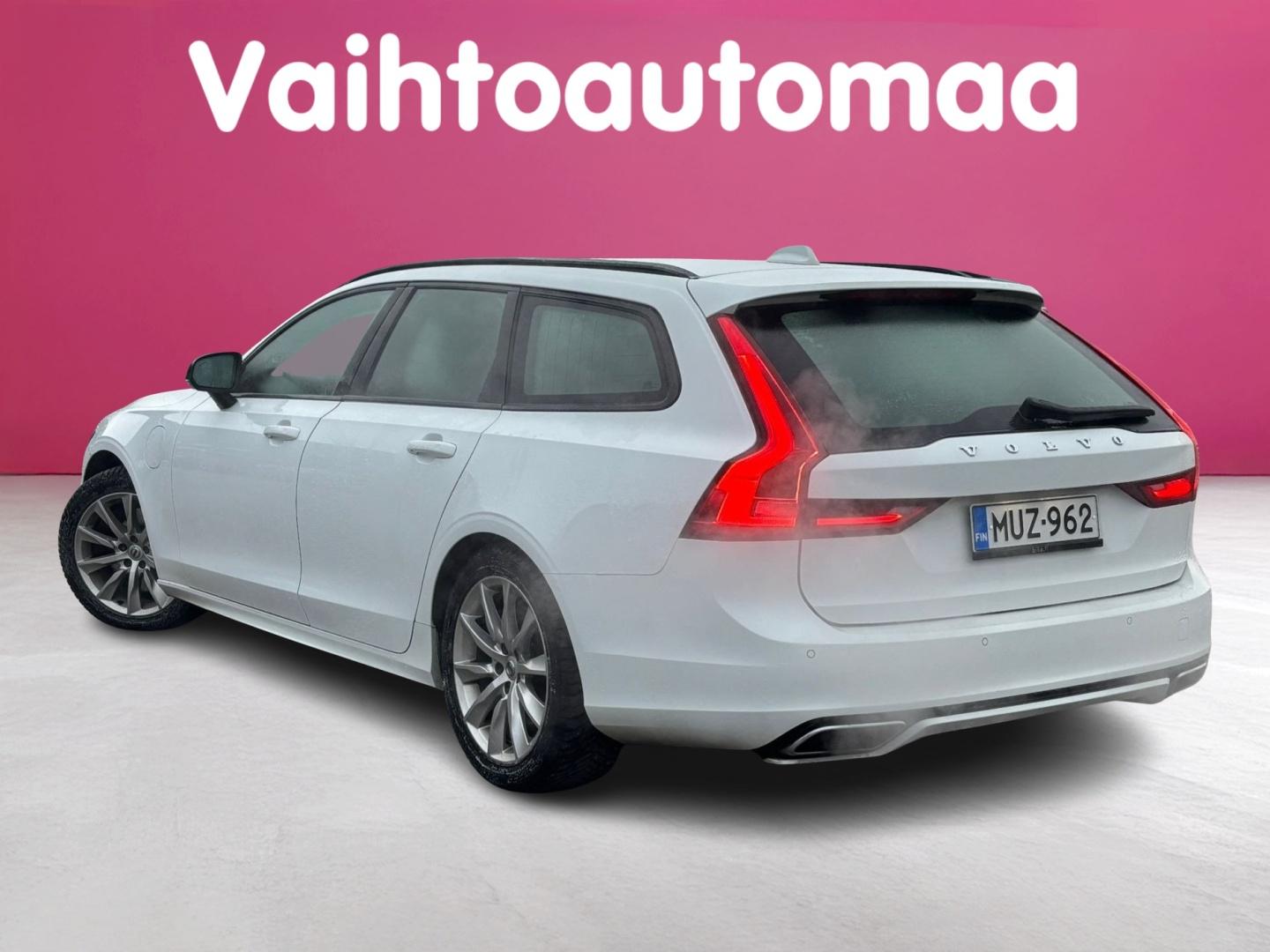 VOLVO V90 2019