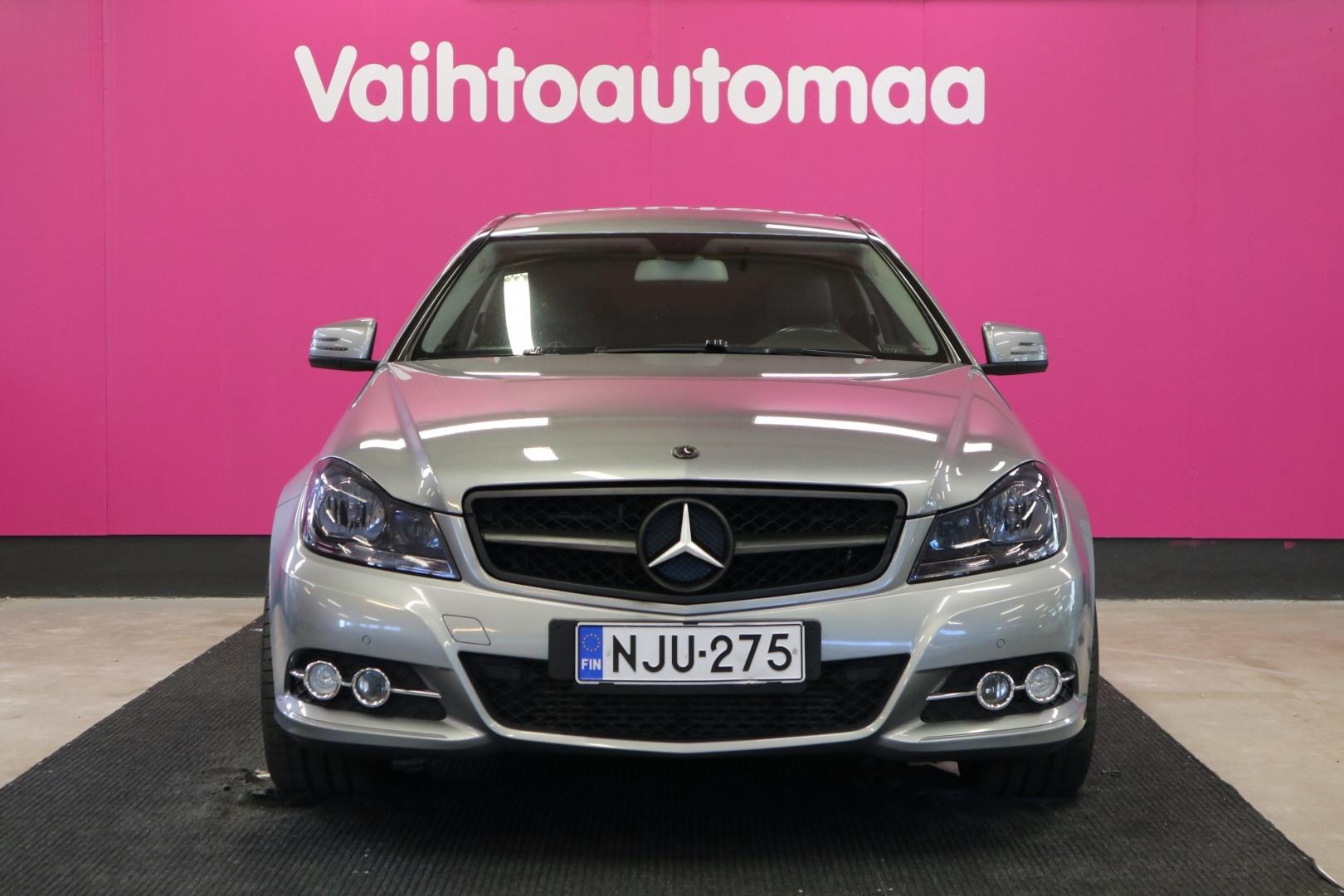 MERCEDES-BENZ C 2012