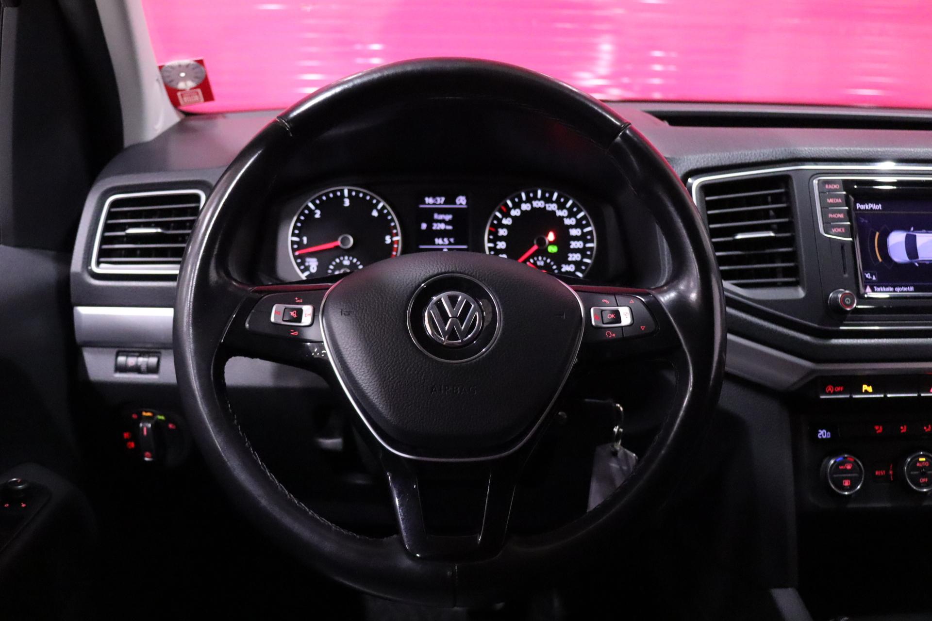 VOLKSWAGEN Amarok 2019