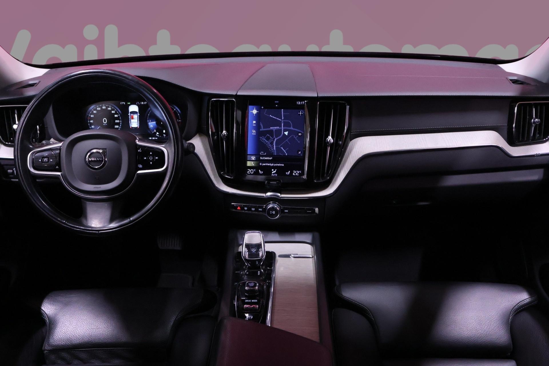 VOLVO XC60 12