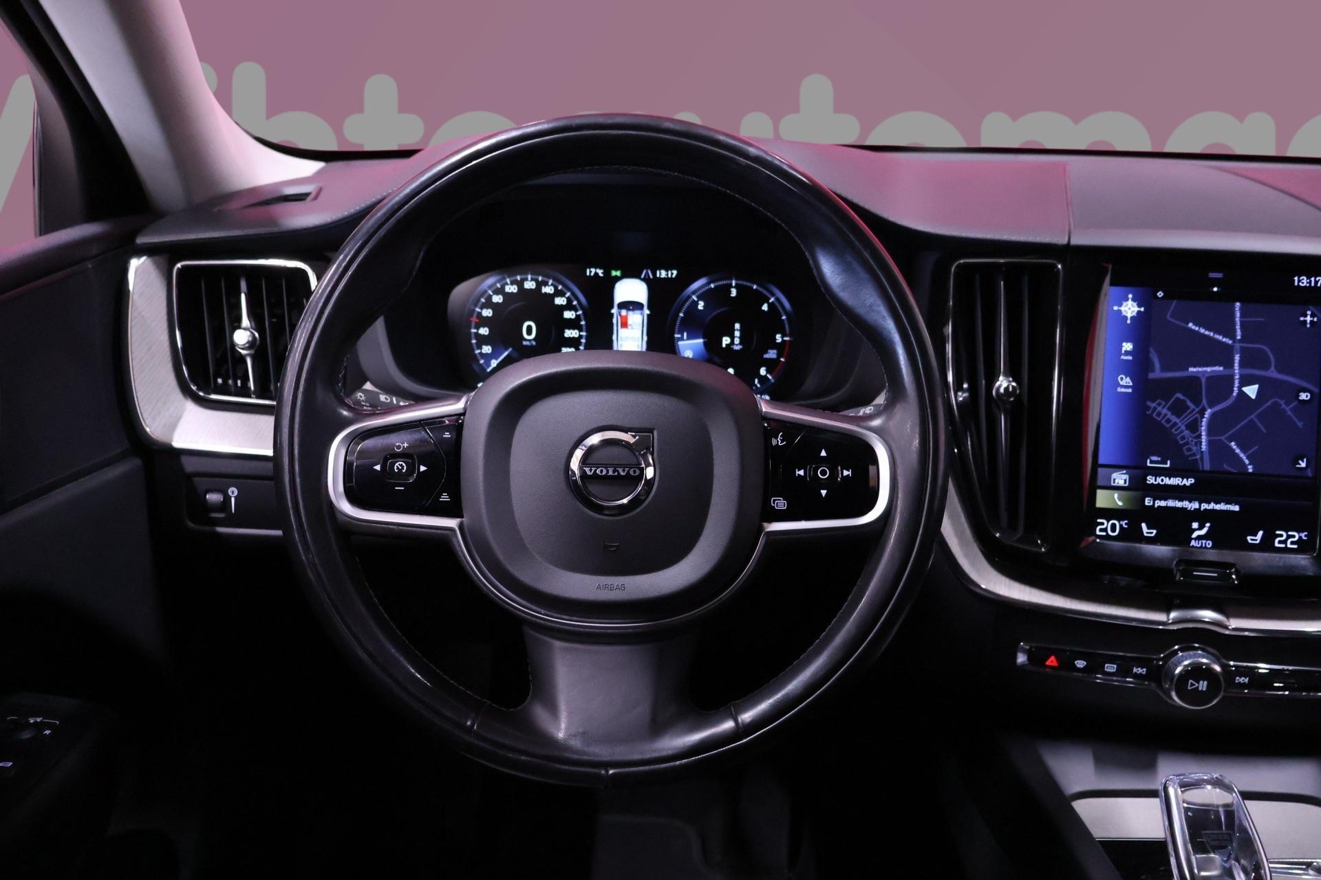 VOLVO XC60 13