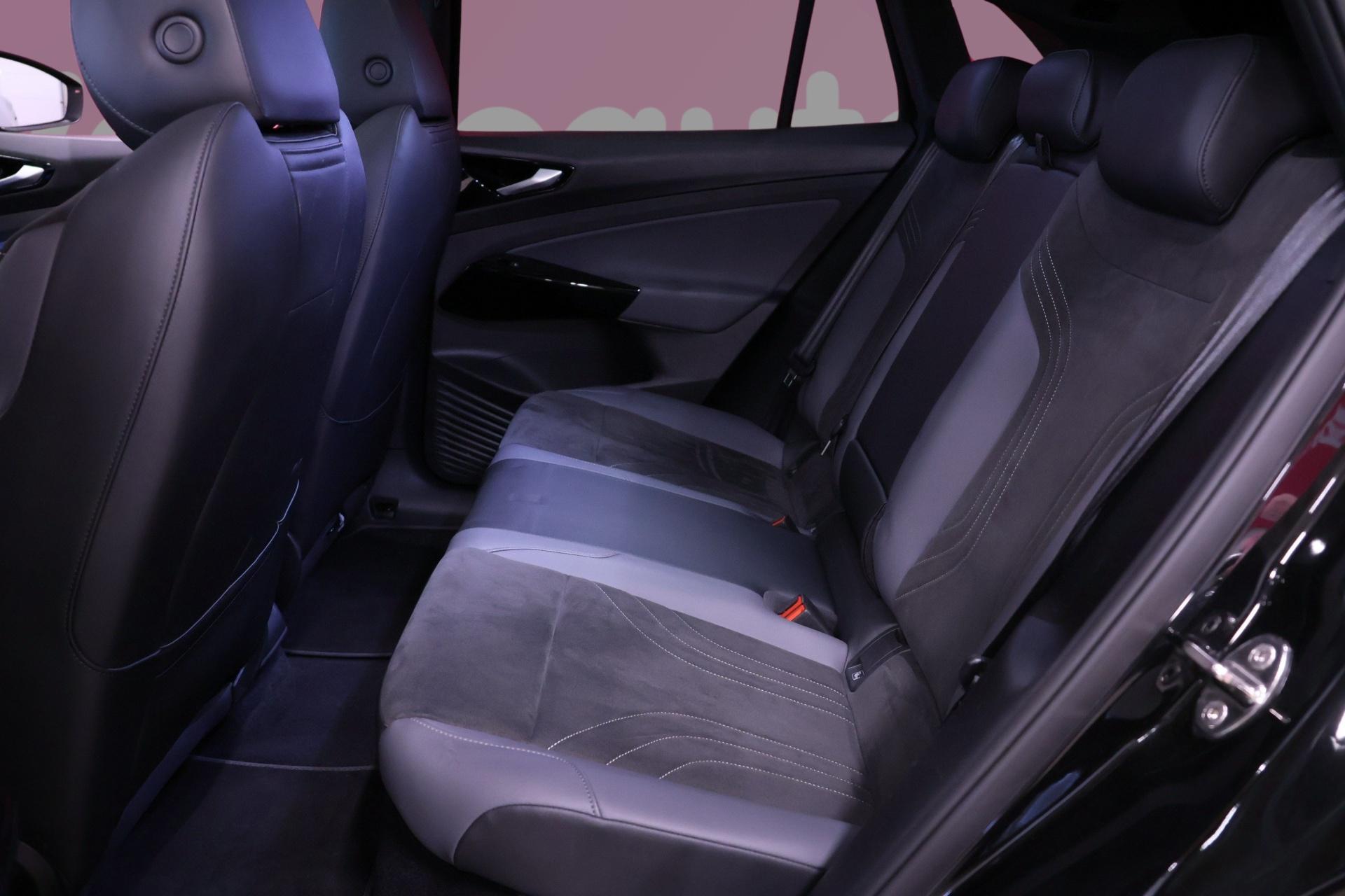 VOLKSWAGEN ID.4 2023