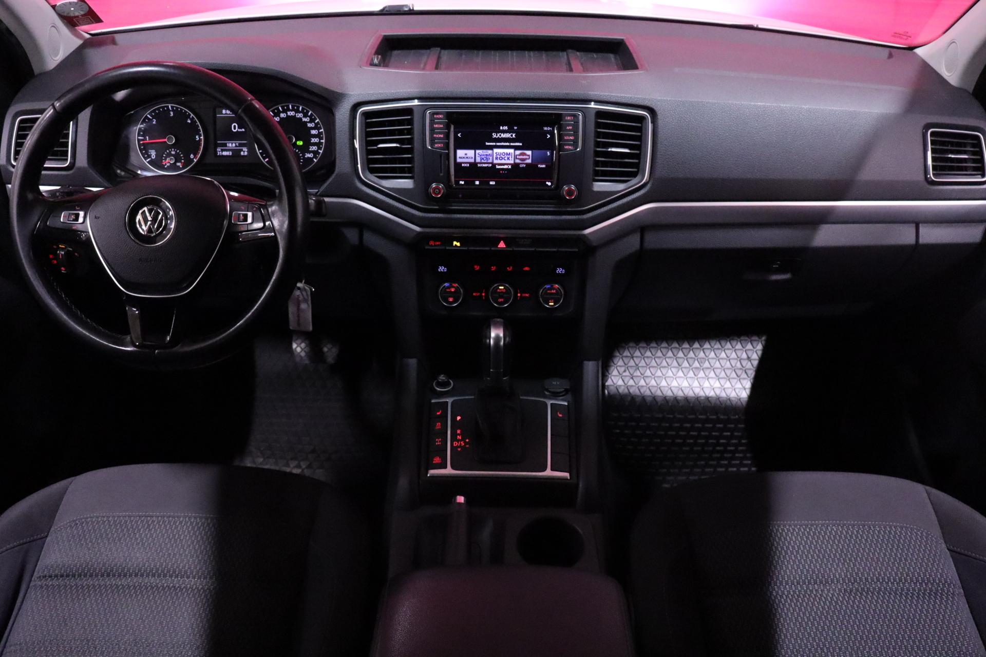 VOLKSWAGEN Amarok 2018