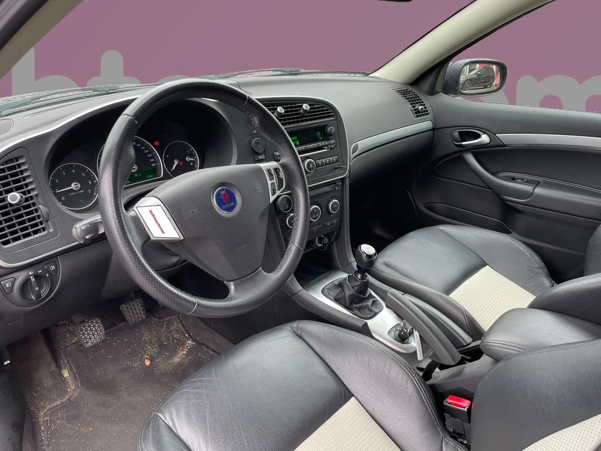 SAAB 9-3 2009