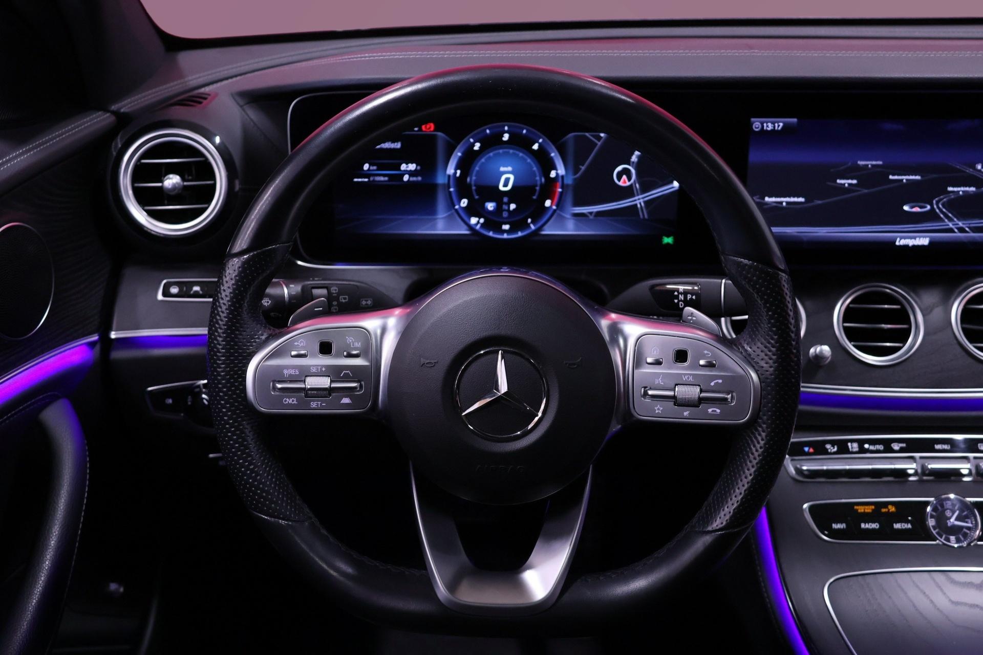 MERCEDES-BENZ E 2019