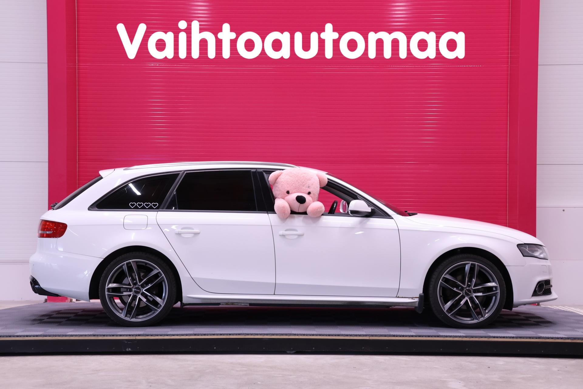 AUDI A4 2011