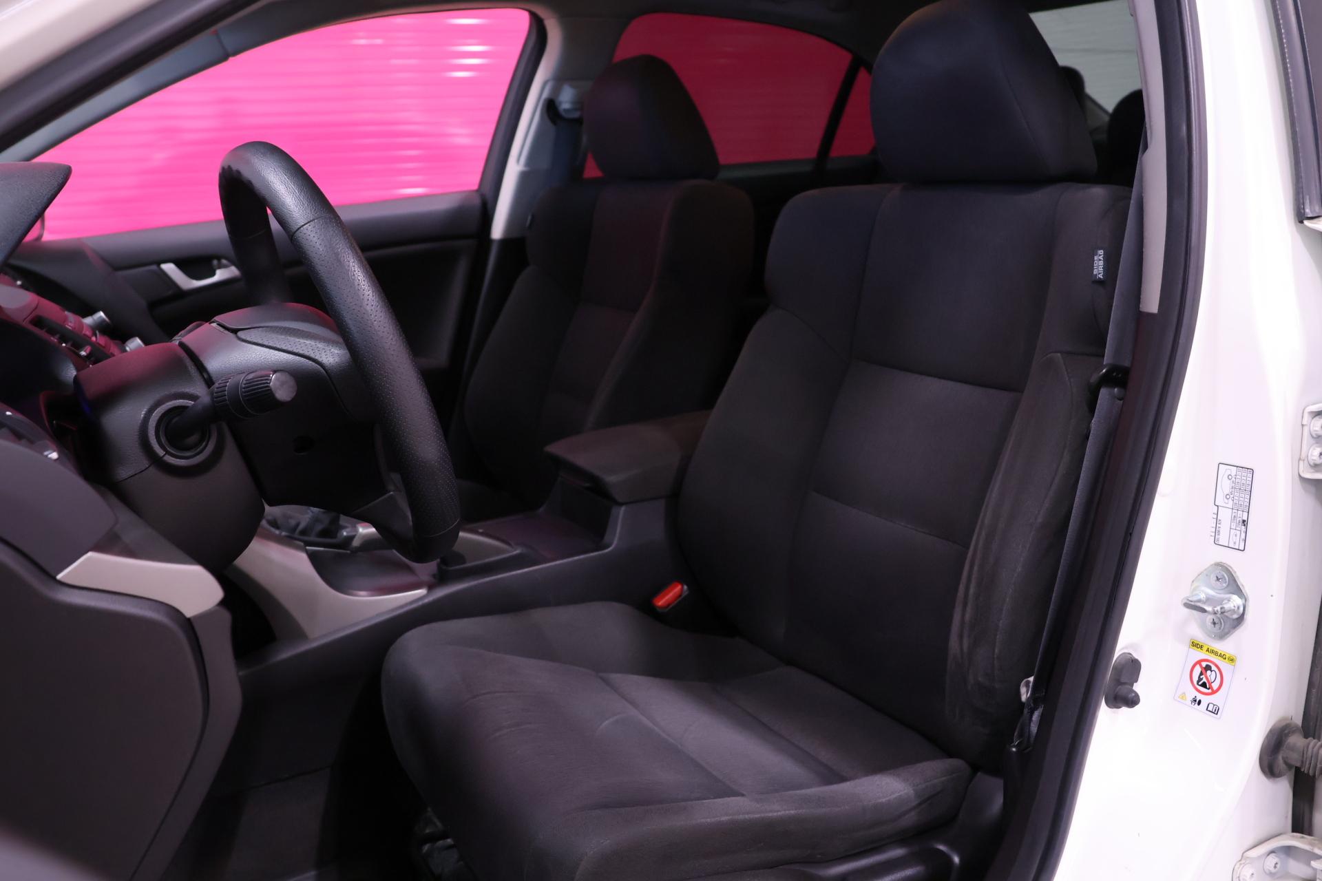 HONDA Accord 2011