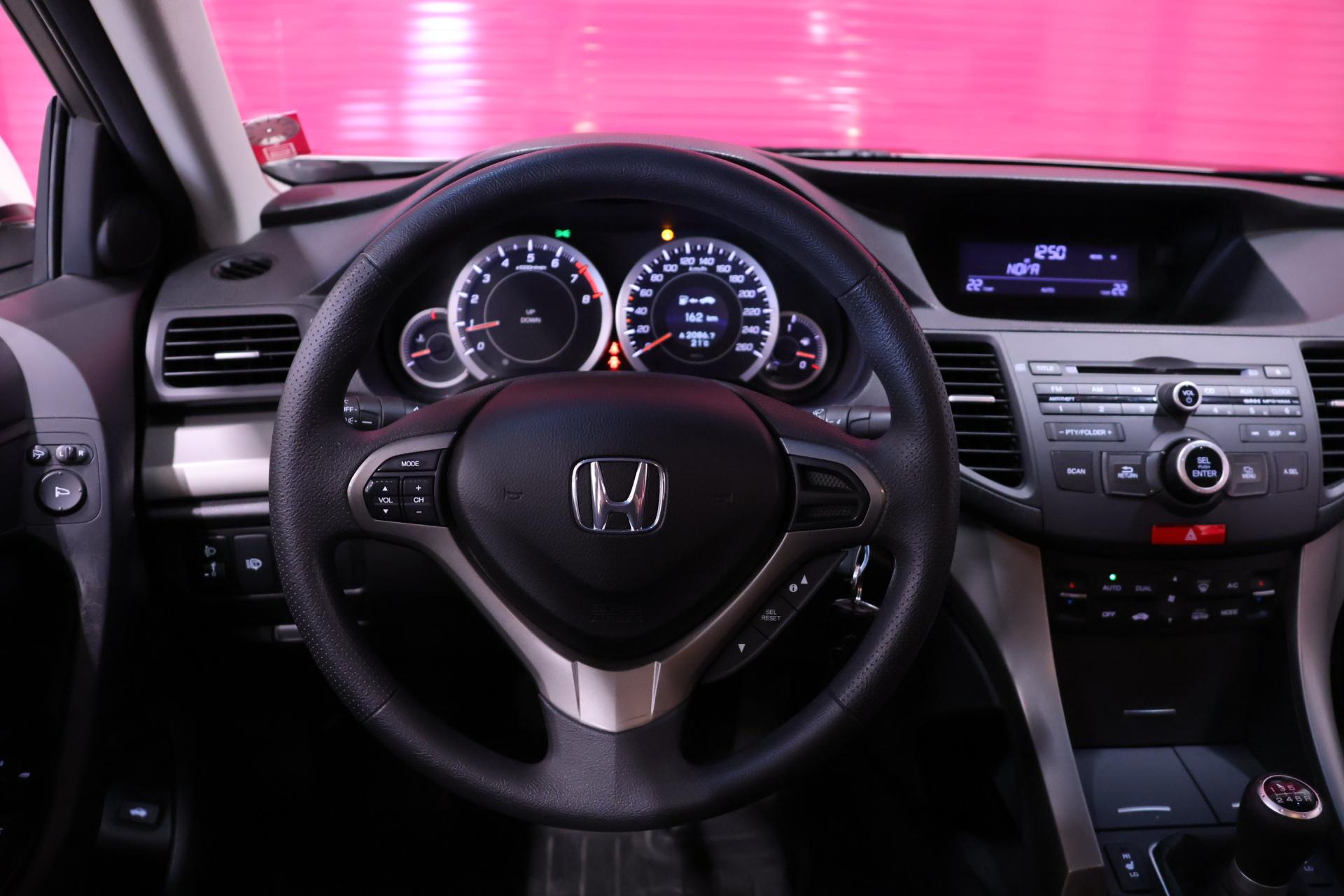 HONDA Accord 2011