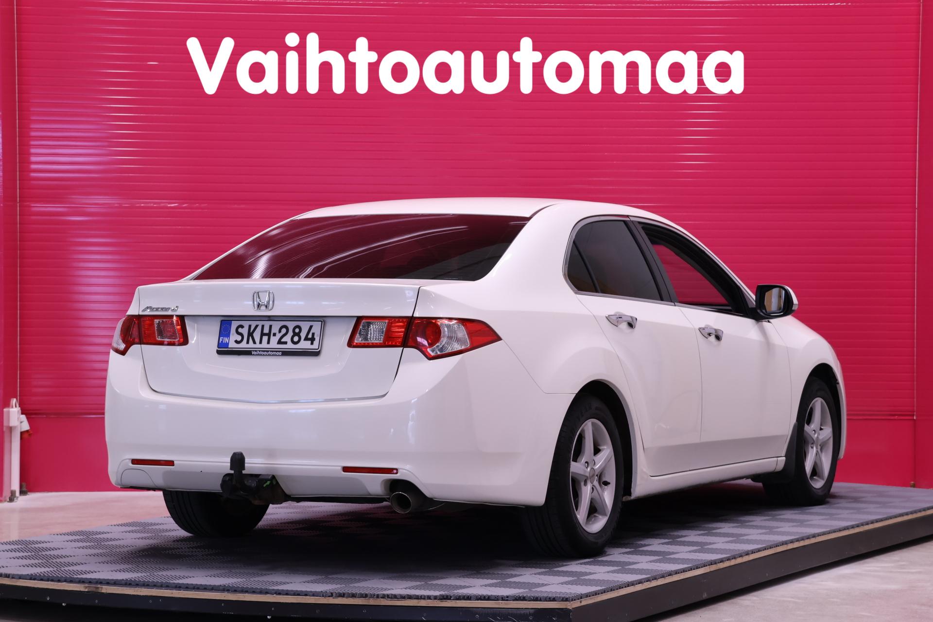 HONDA Accord 2011