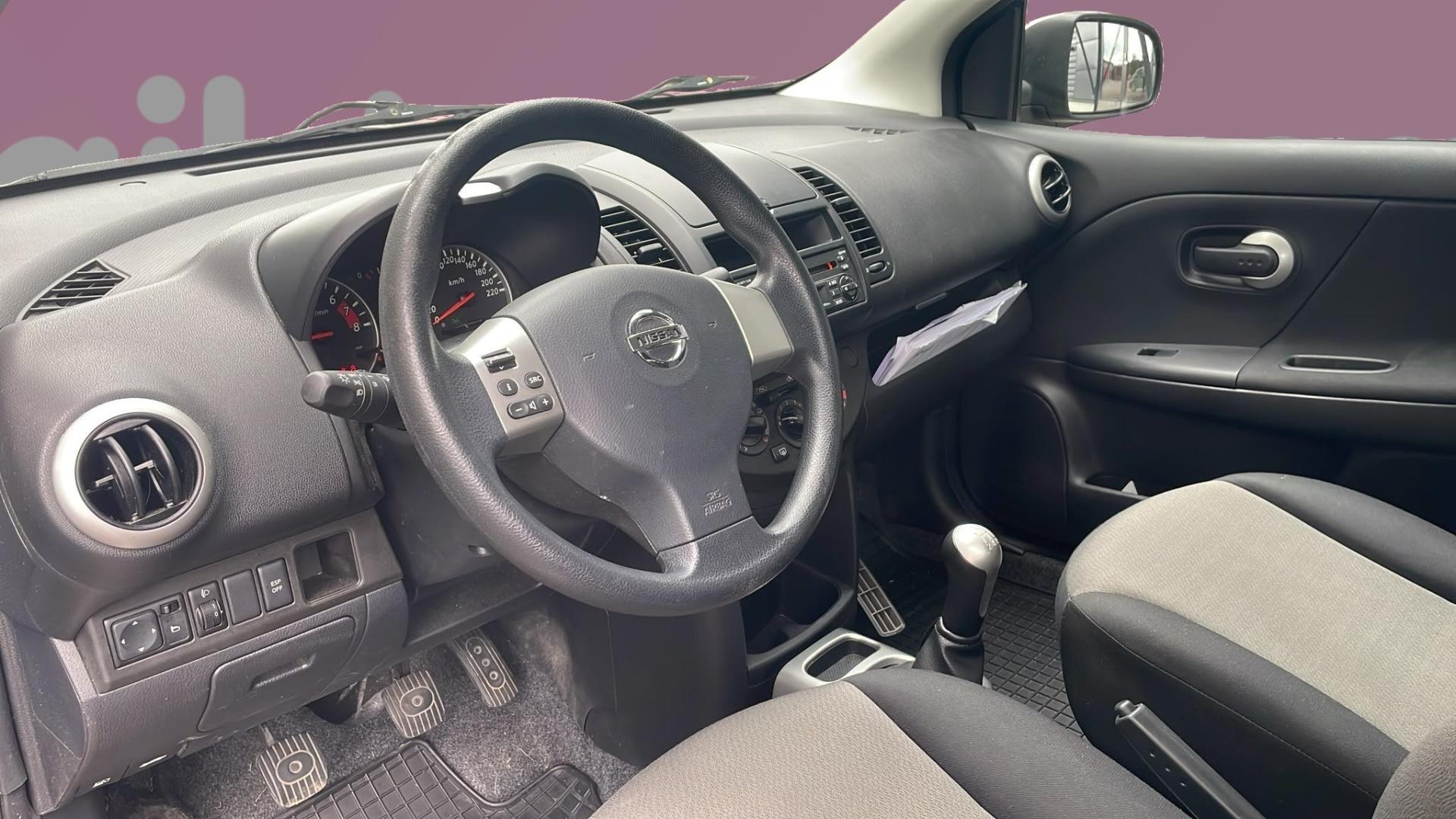 NISSAN Note 2010