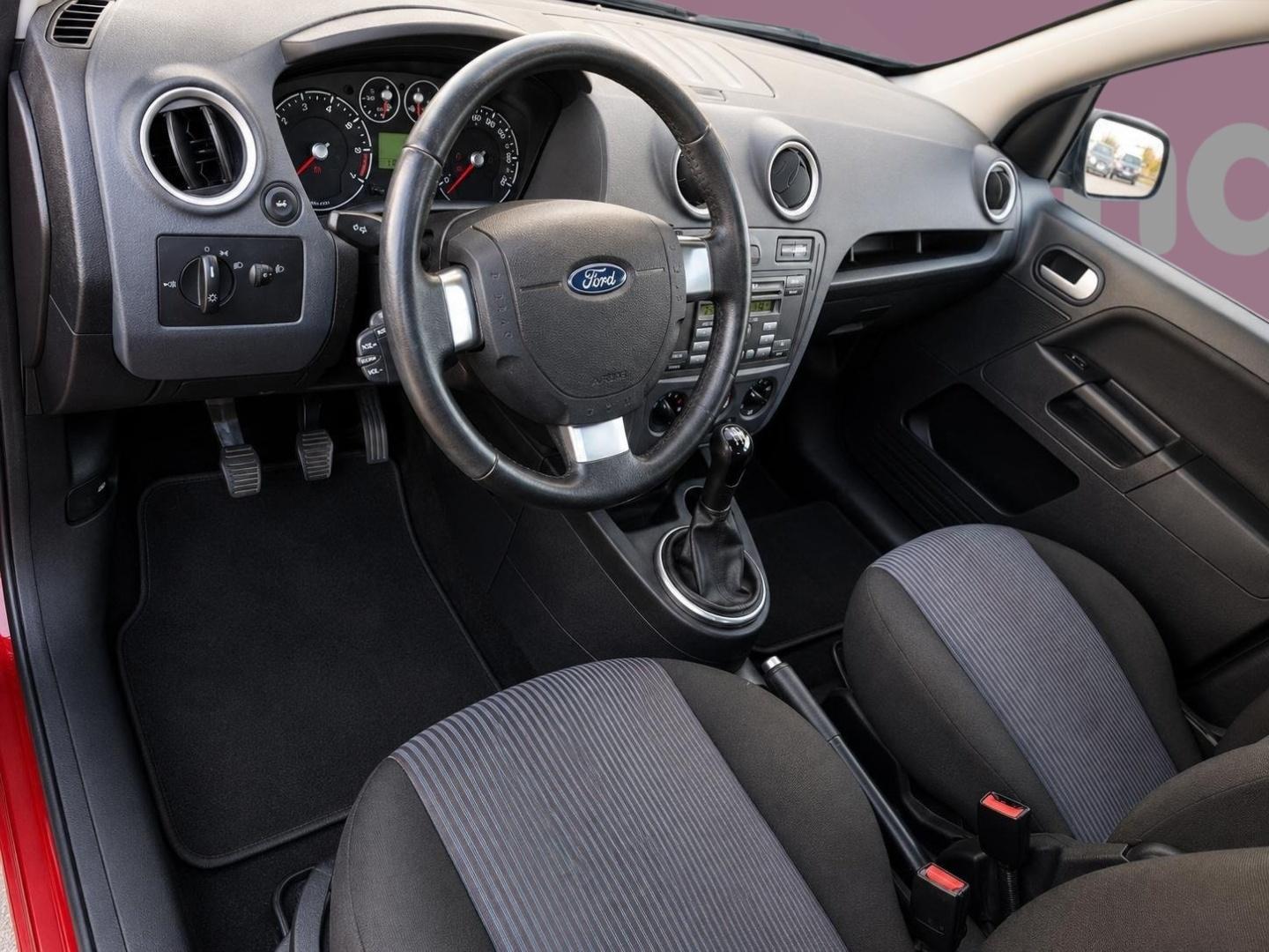 FORD Fusion 2010