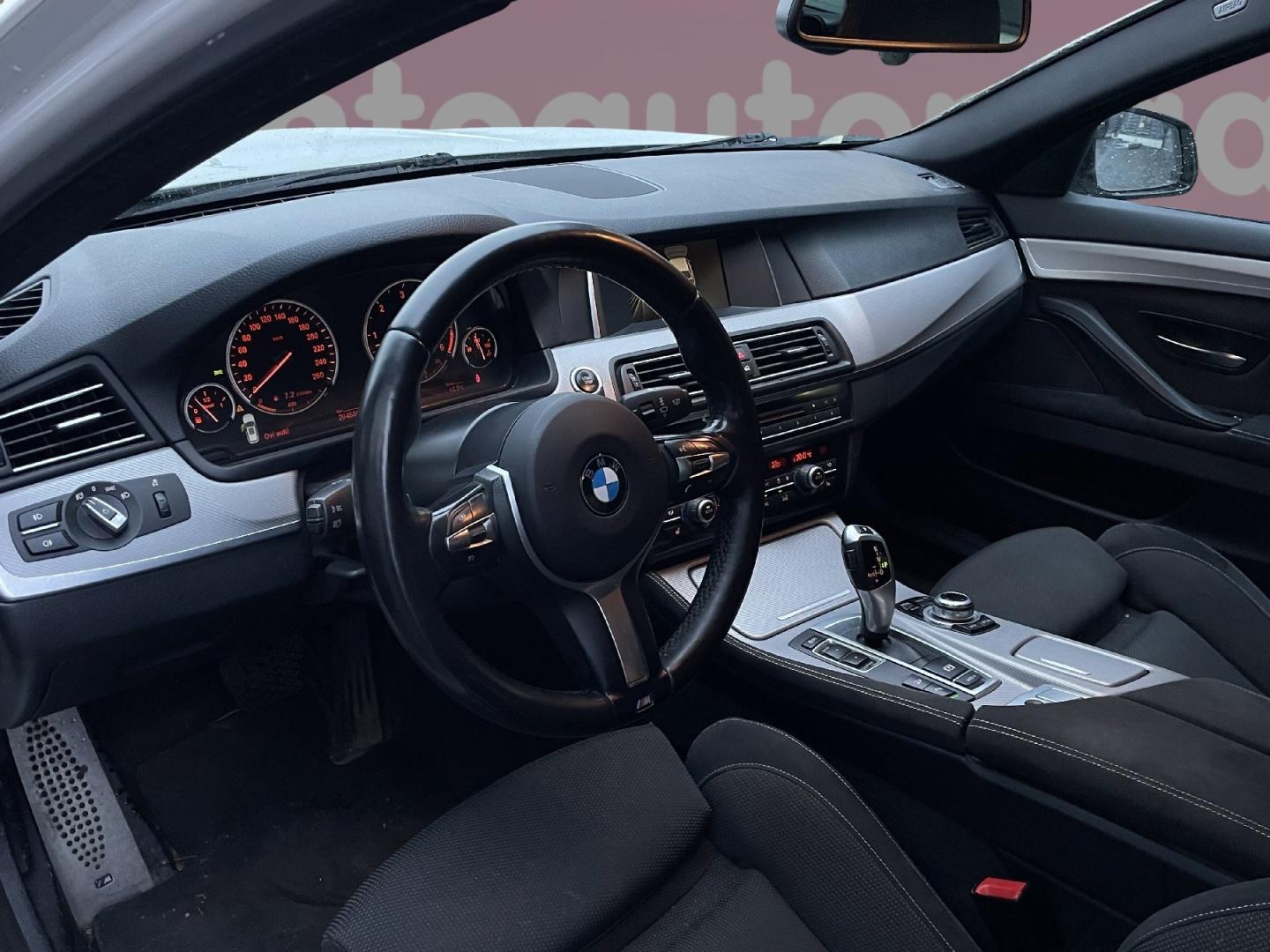 BMW 530 2015