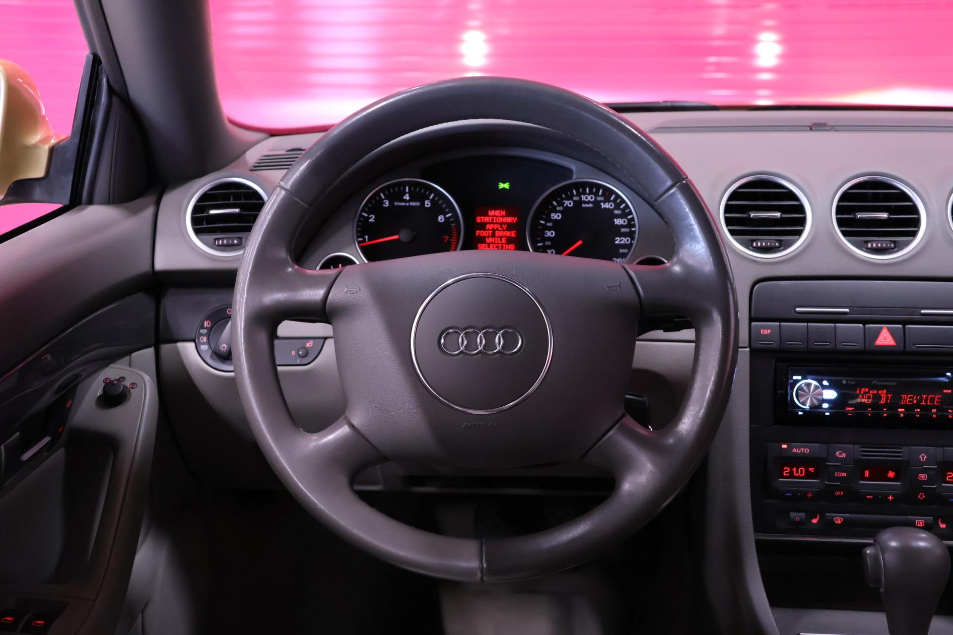 AUDI A4 2006