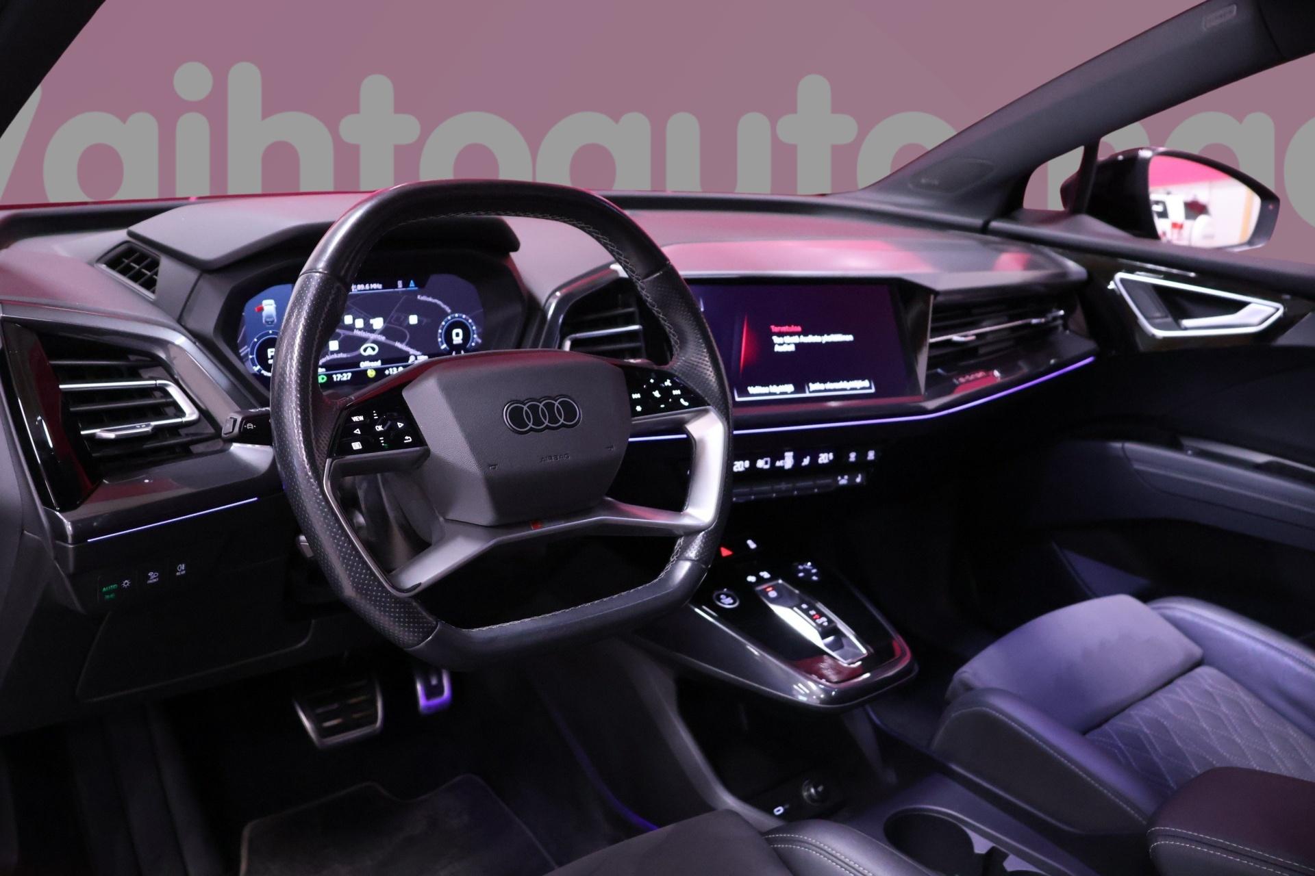 AUDI Q4 e-tron 2022