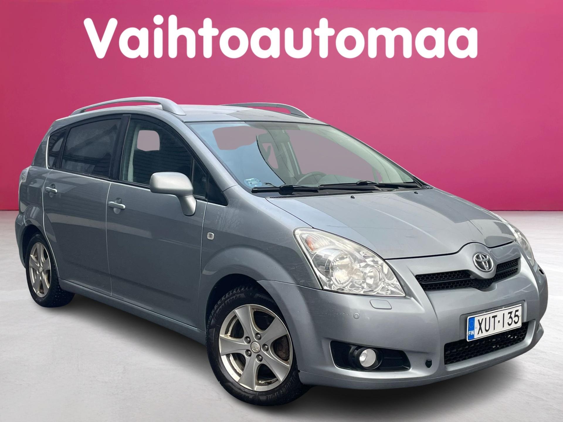 TOYOTA Corolla Verso 2009