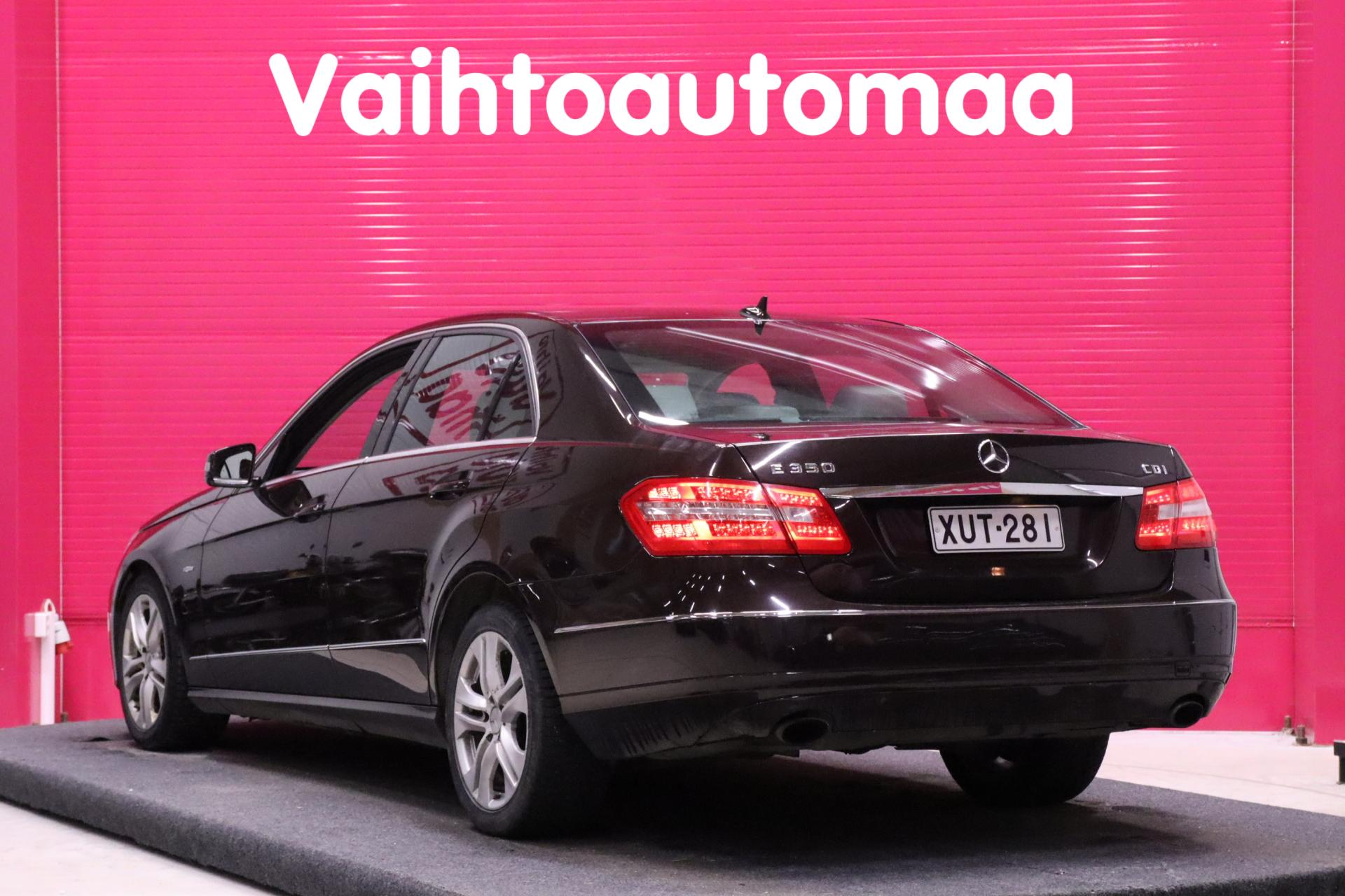 MERCEDES-BENZ E 2009