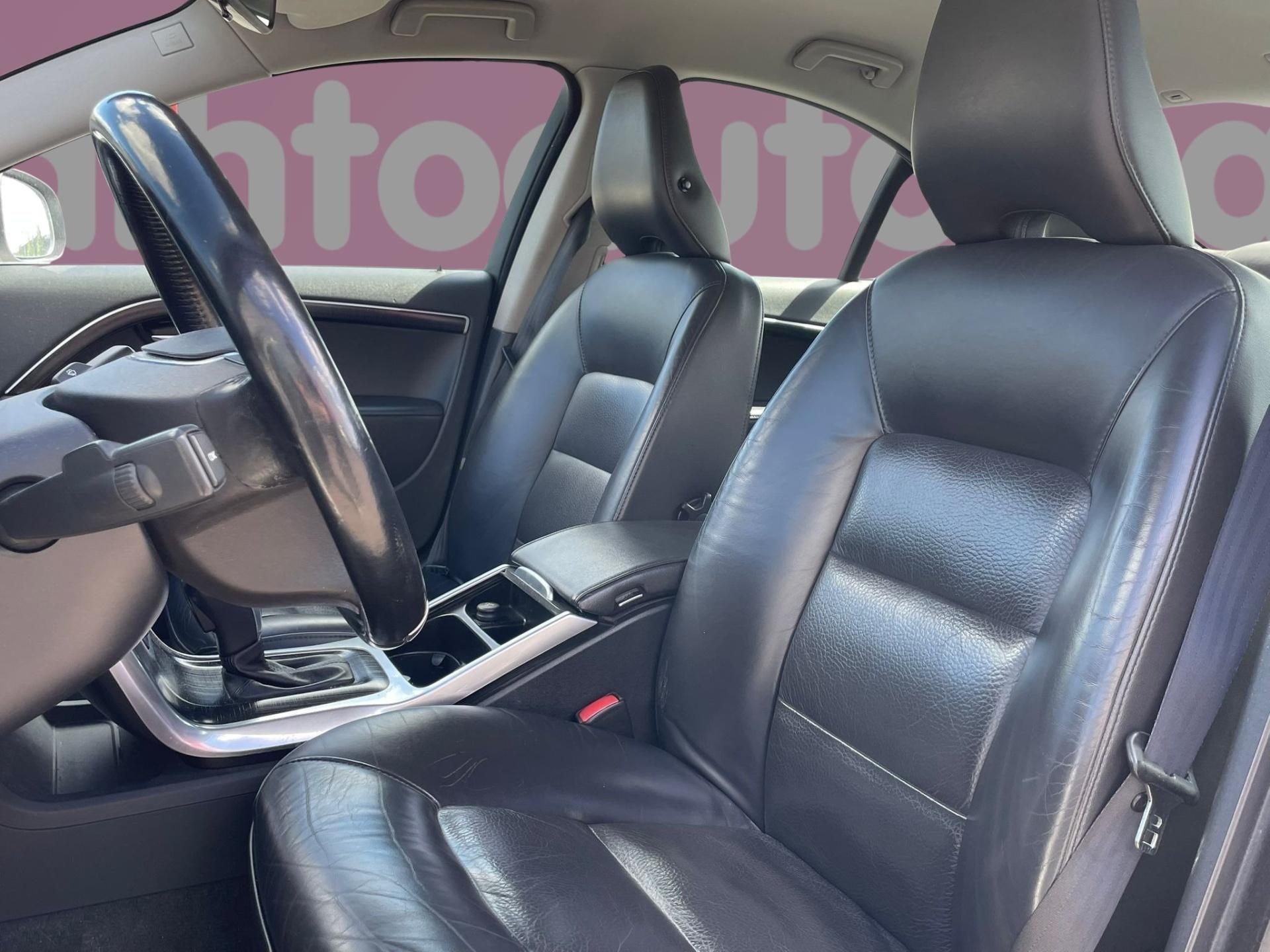 VOLVO S80 2014