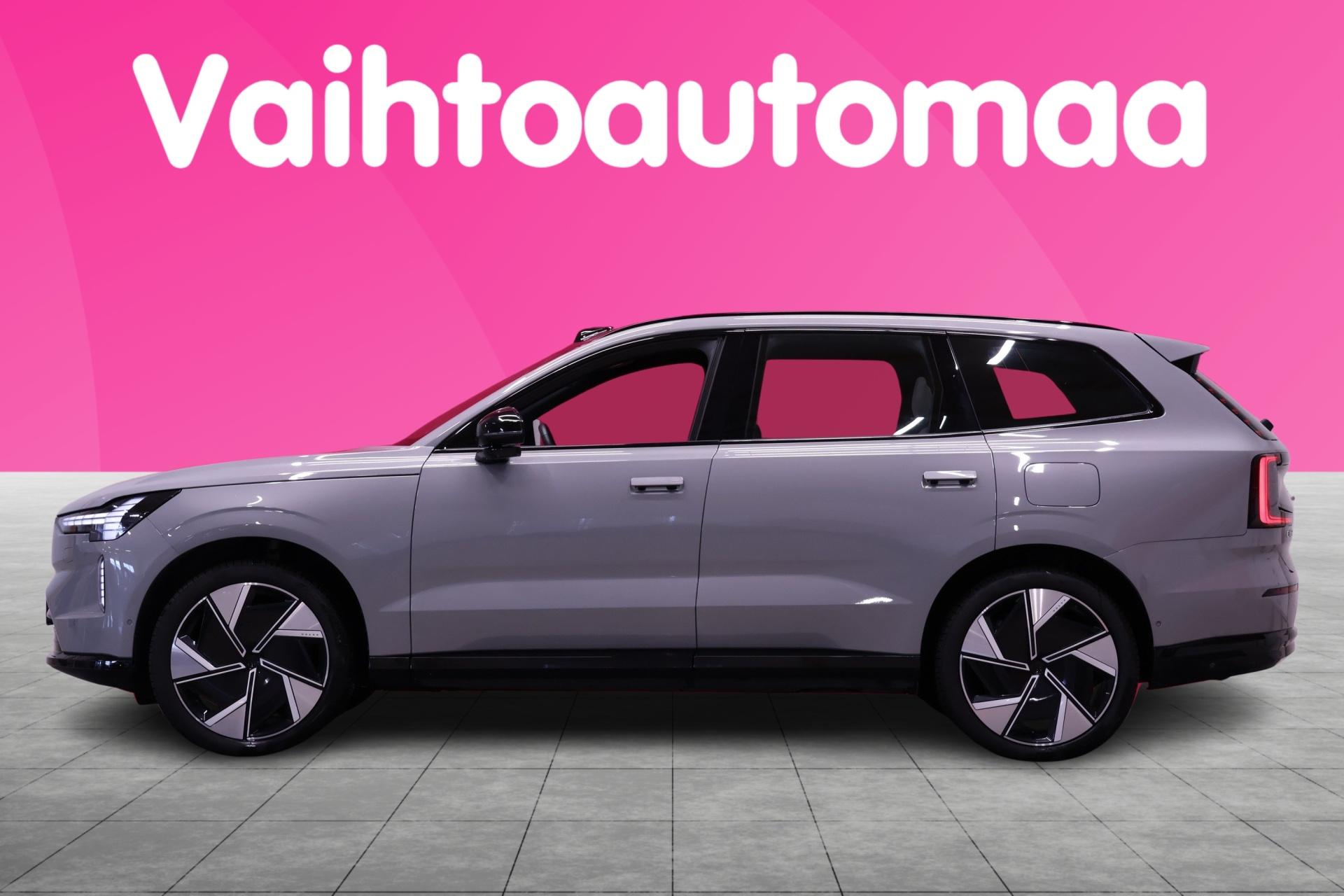 VOLVO EX90 6