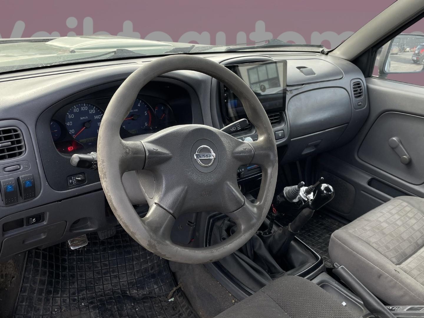 NISSAN King Cab 2003