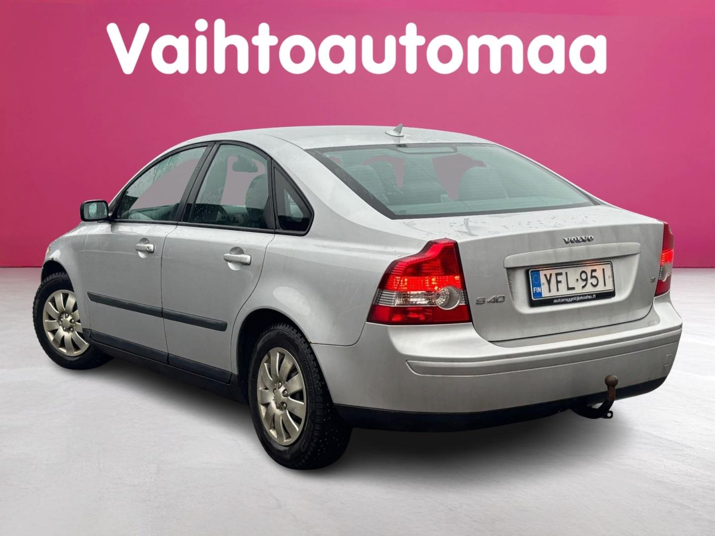 VOLVO S40 2004