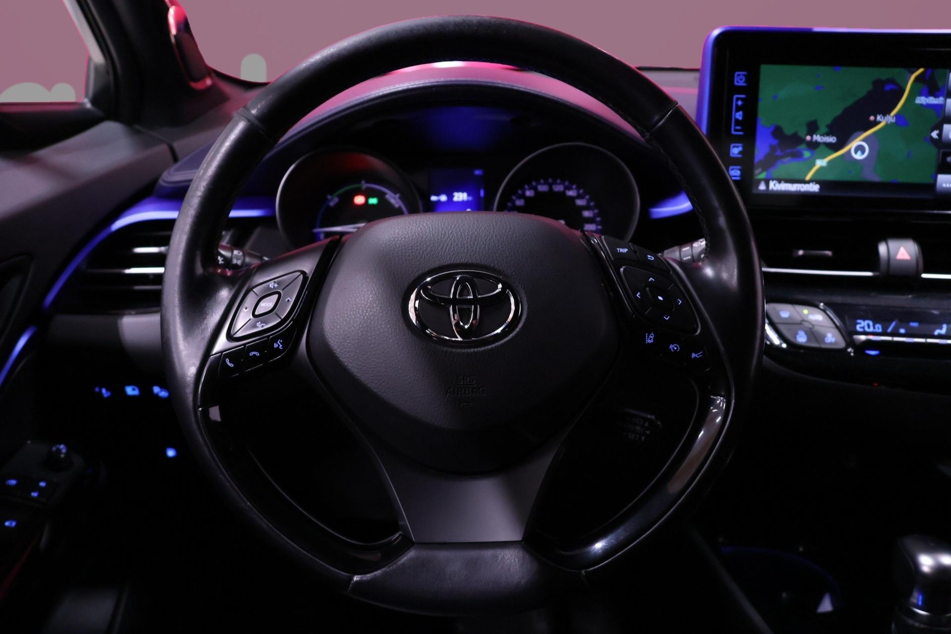 TOYOTA C-HR 14