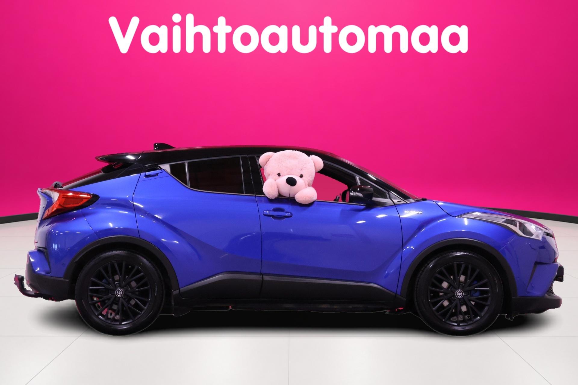 TOYOTA C-HR 2