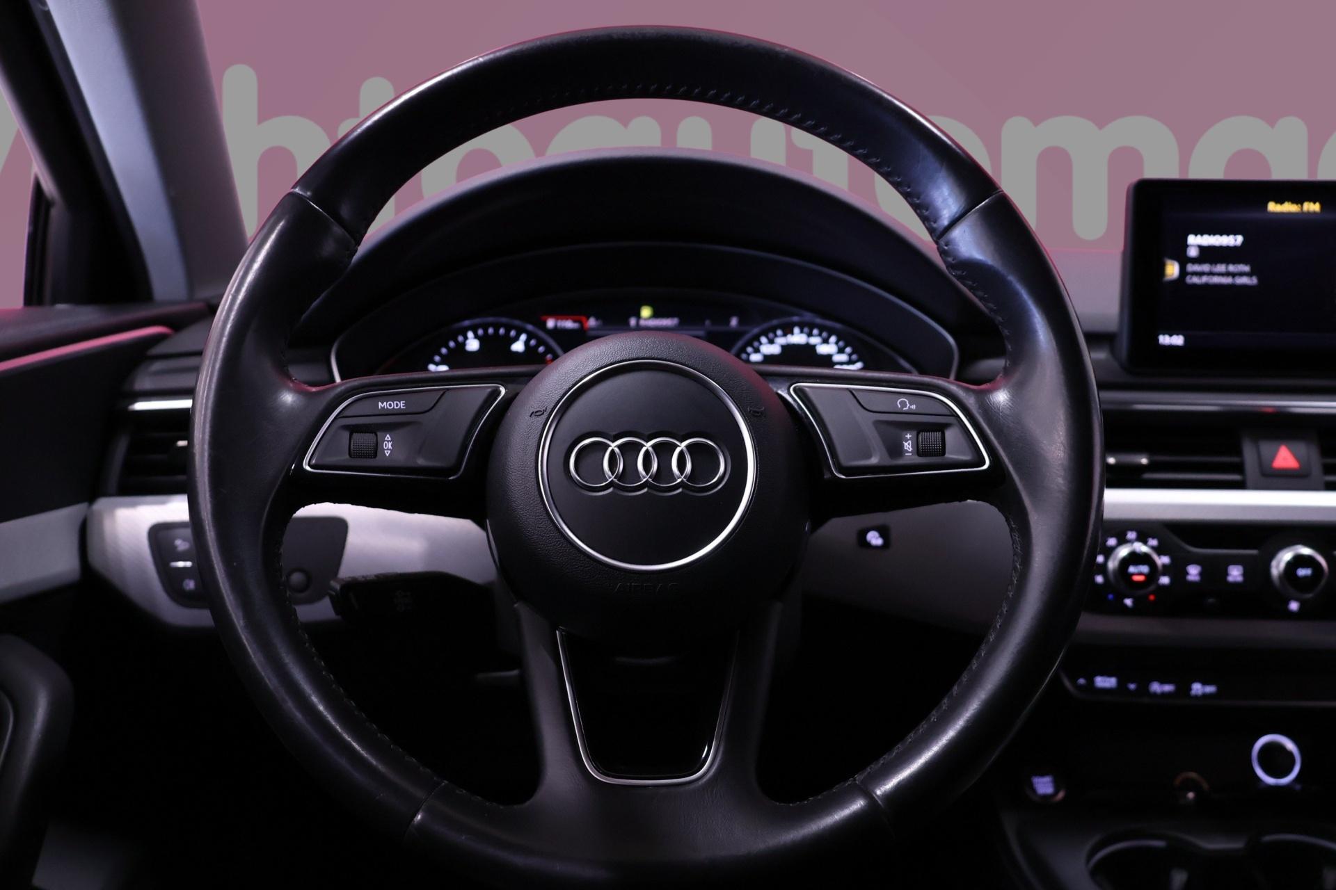 AUDI A4 2017