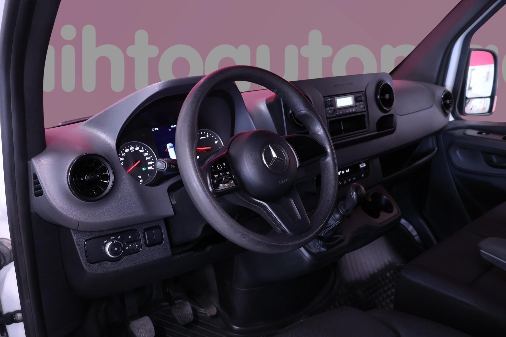 MERCEDES-BENZ Sprinter 2019