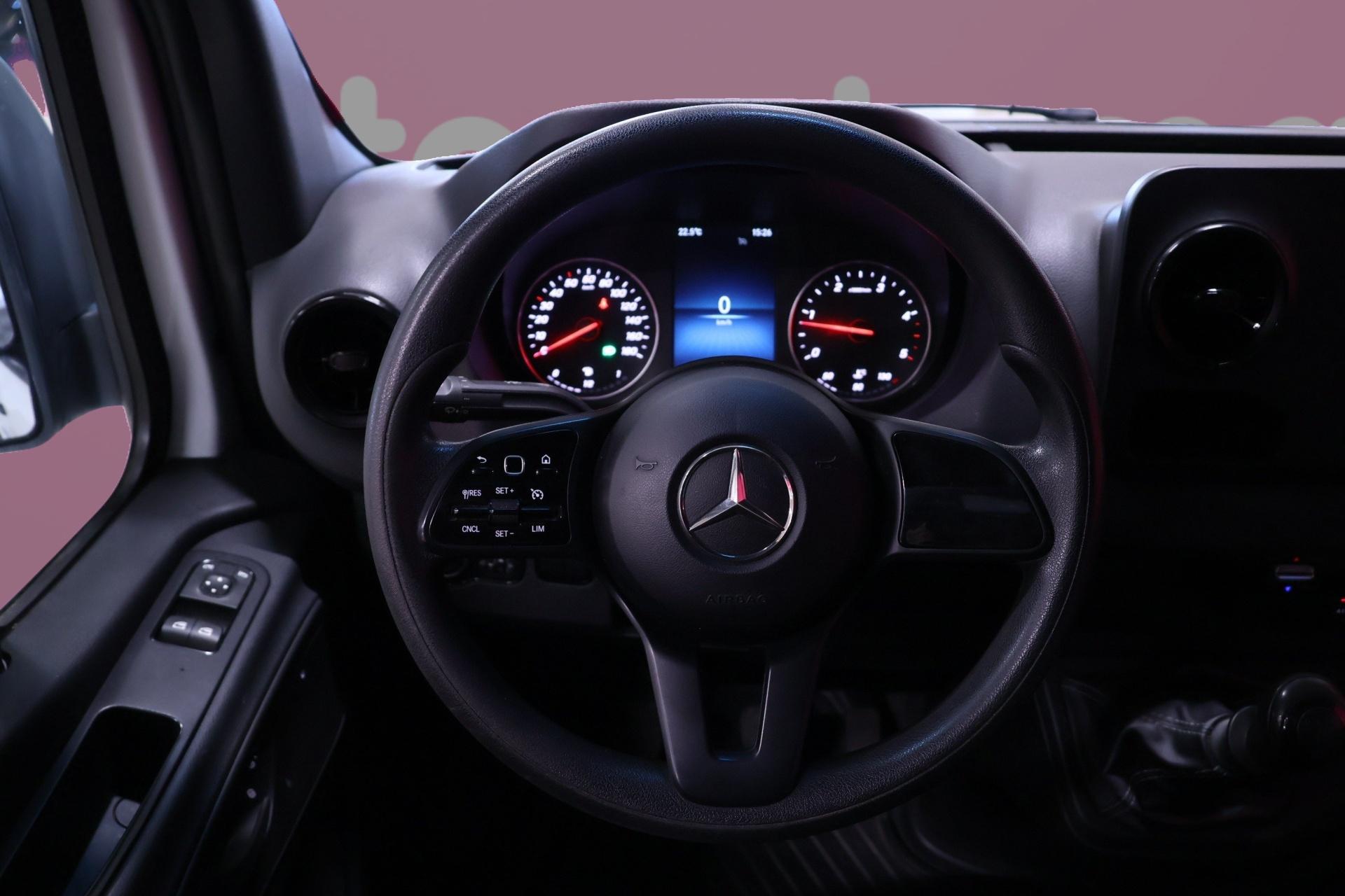 MERCEDES-BENZ Sprinter 2019