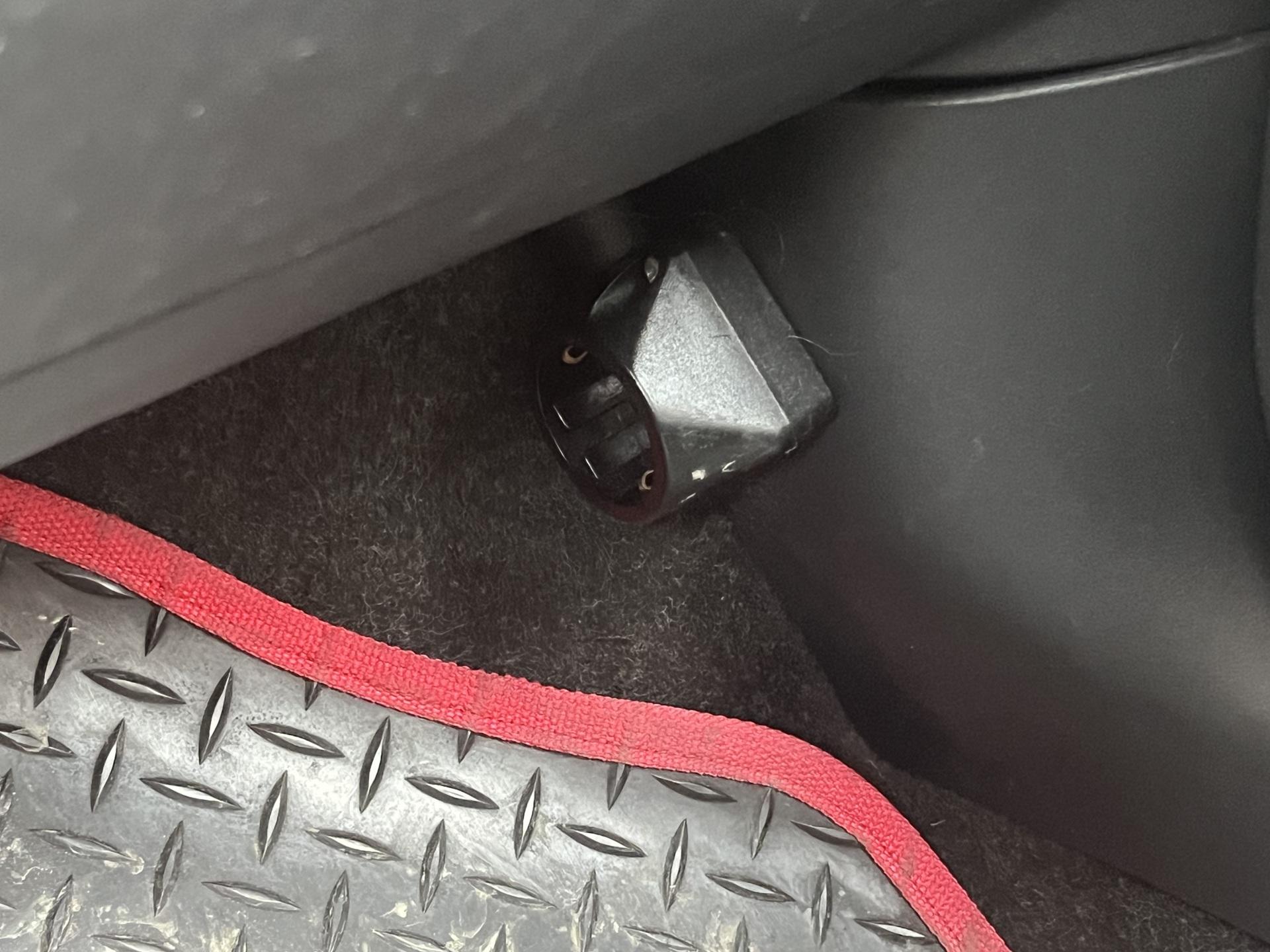 TOYOTA Yaris 2009