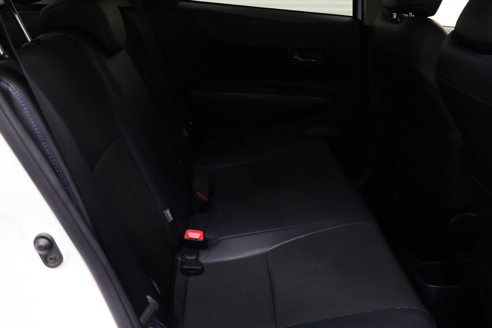 TOYOTA Yaris 2013
