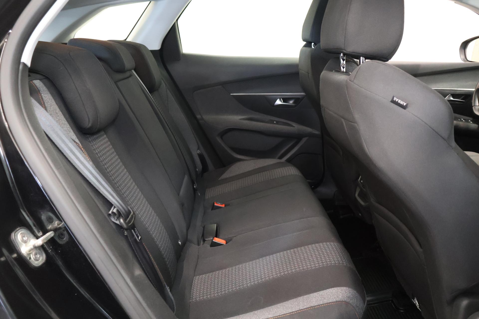 PEUGEOT 3008 2020