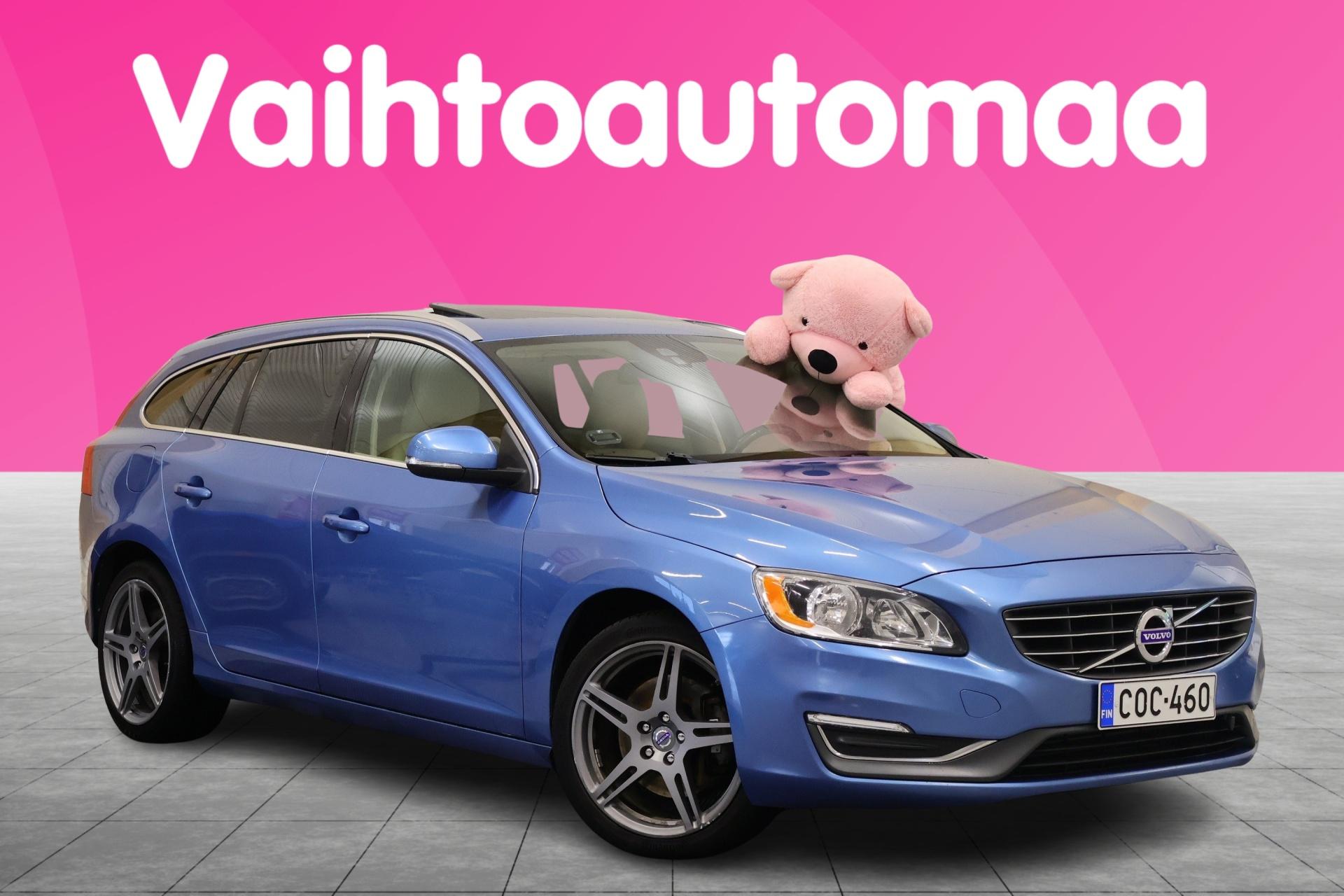 VOLVO V60 2015