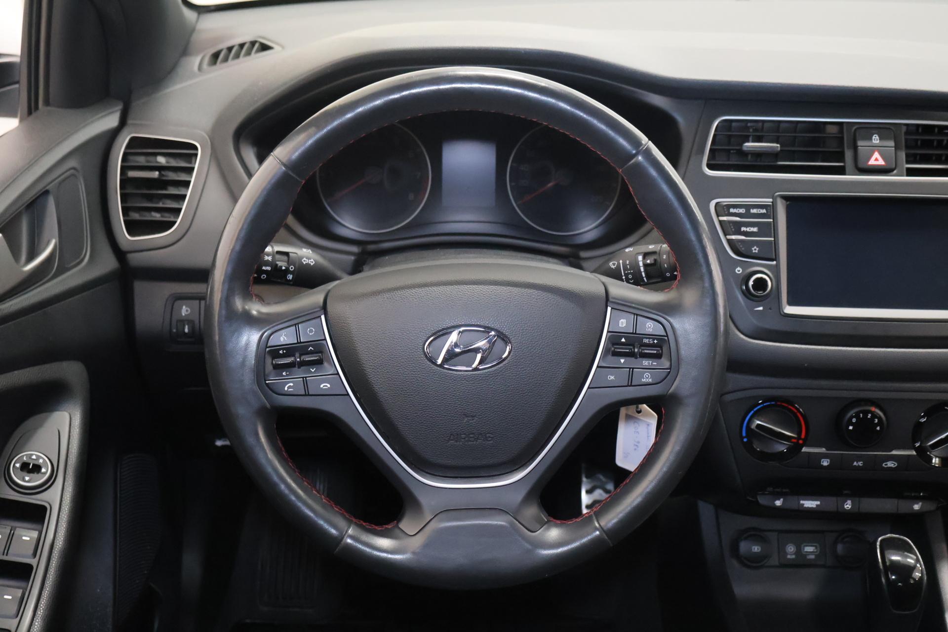 HYUNDAI i20 2020