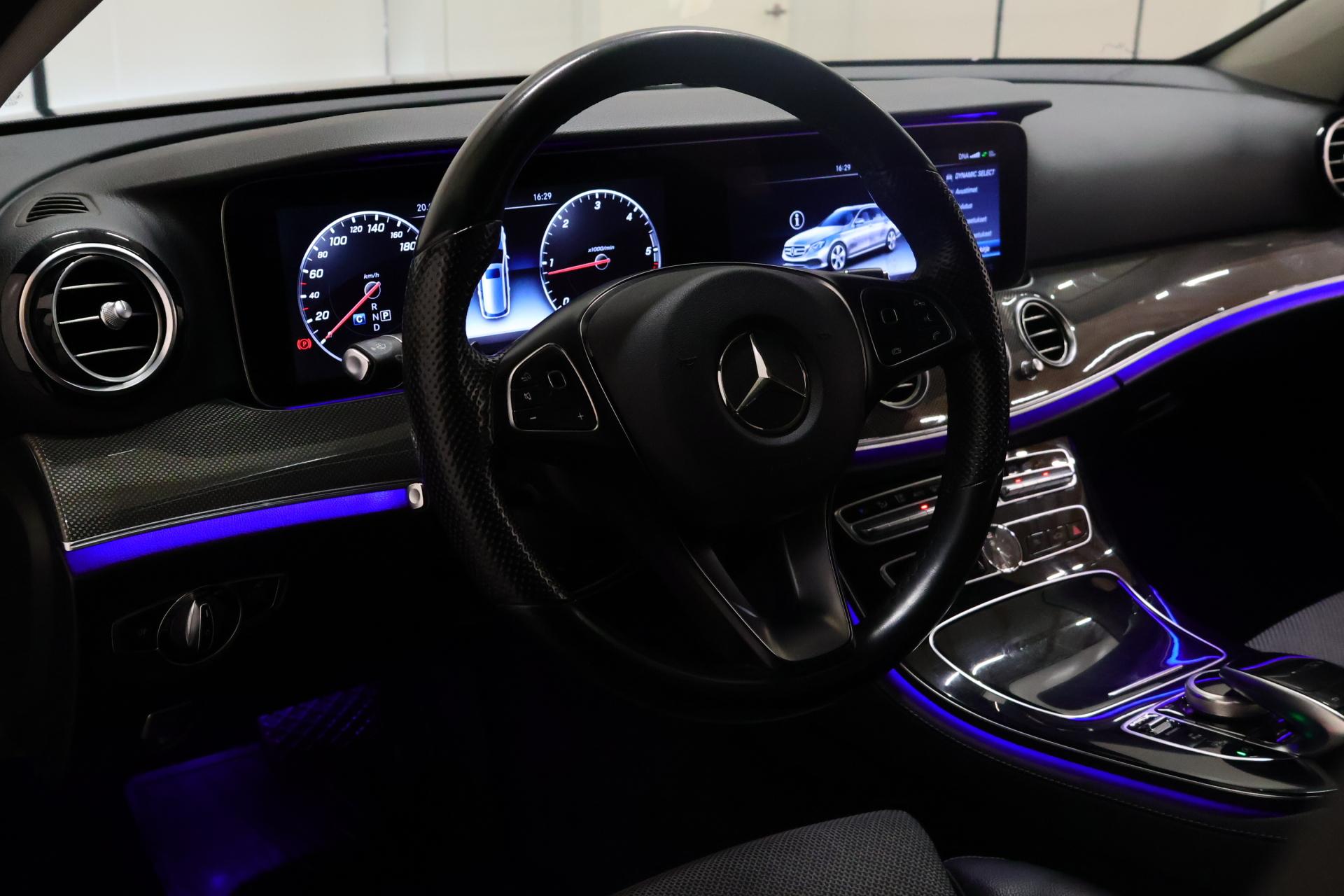 MERCEDES-BENZ E 2017