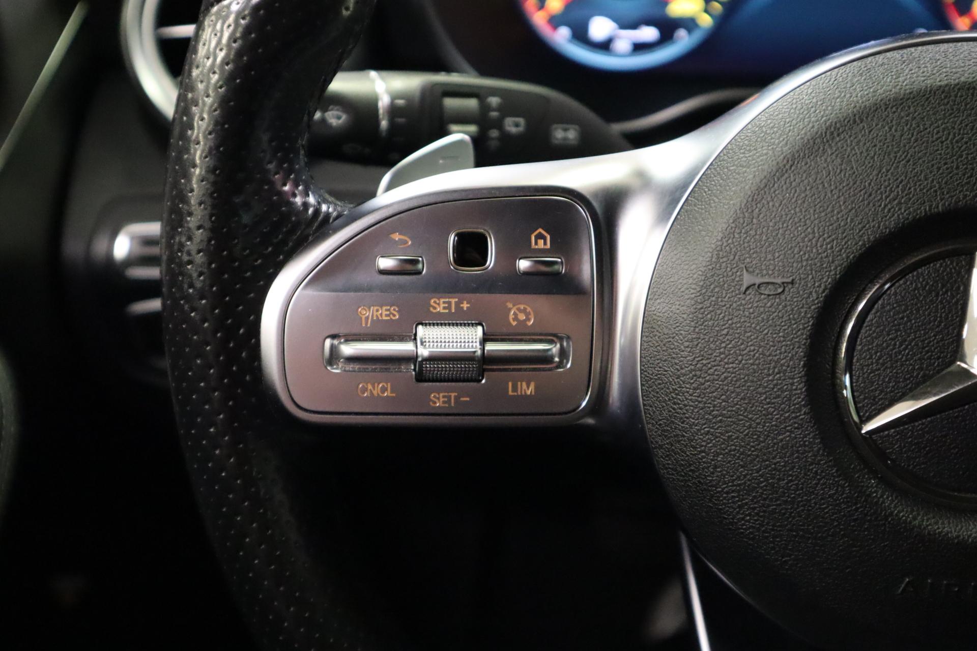 MERCEDES-BENZ C 2019