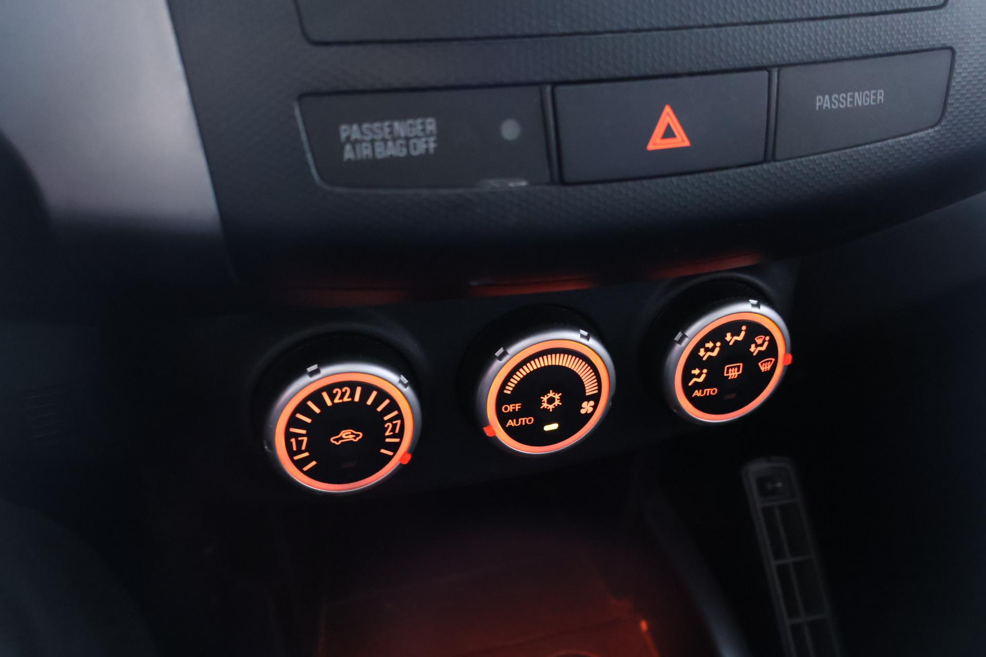 MITSUBISHI Outlander 2007