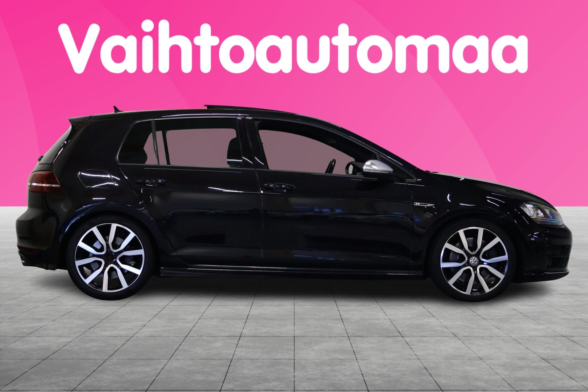 VOLKSWAGEN Golf 8