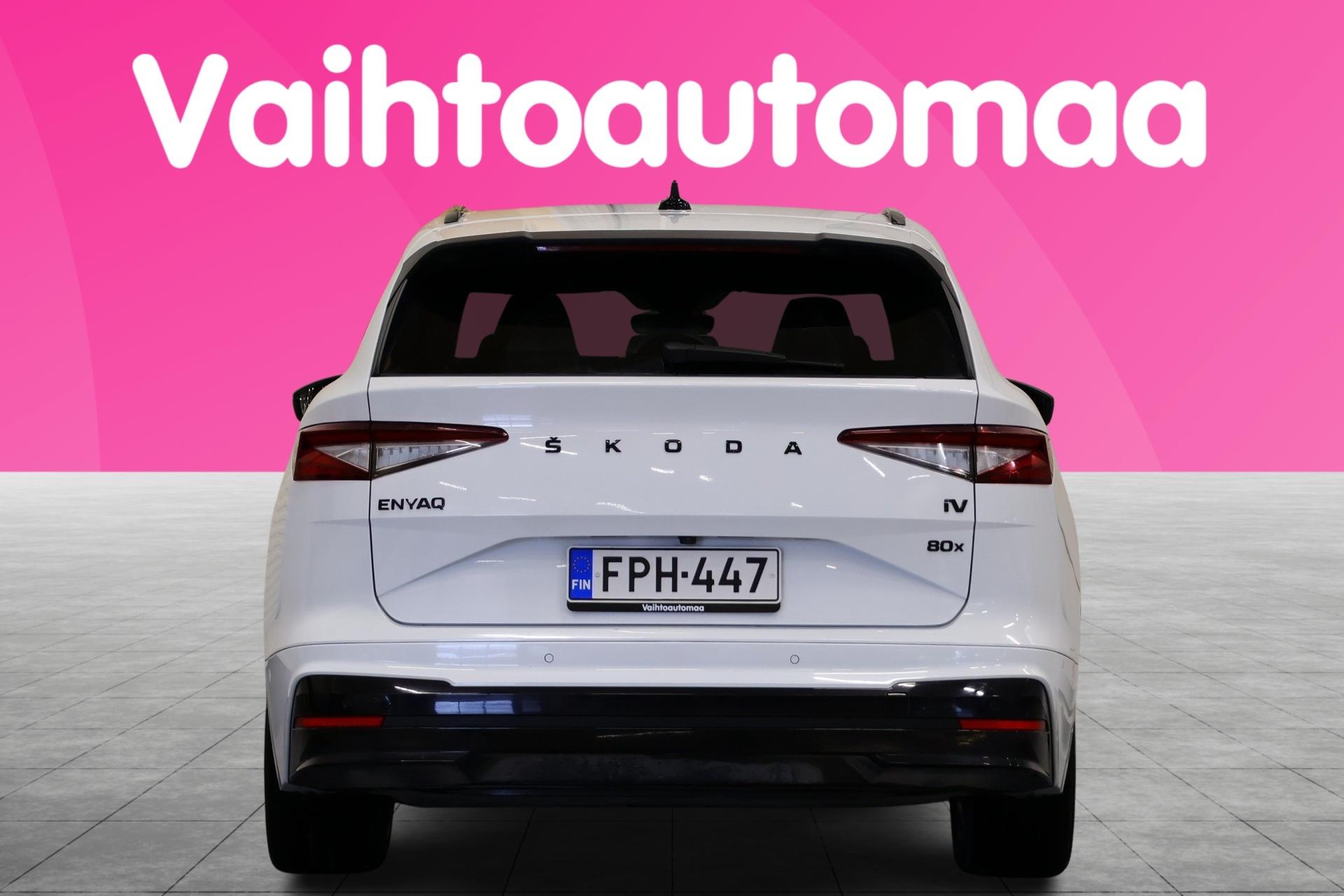 SKODA Enyaq 2023