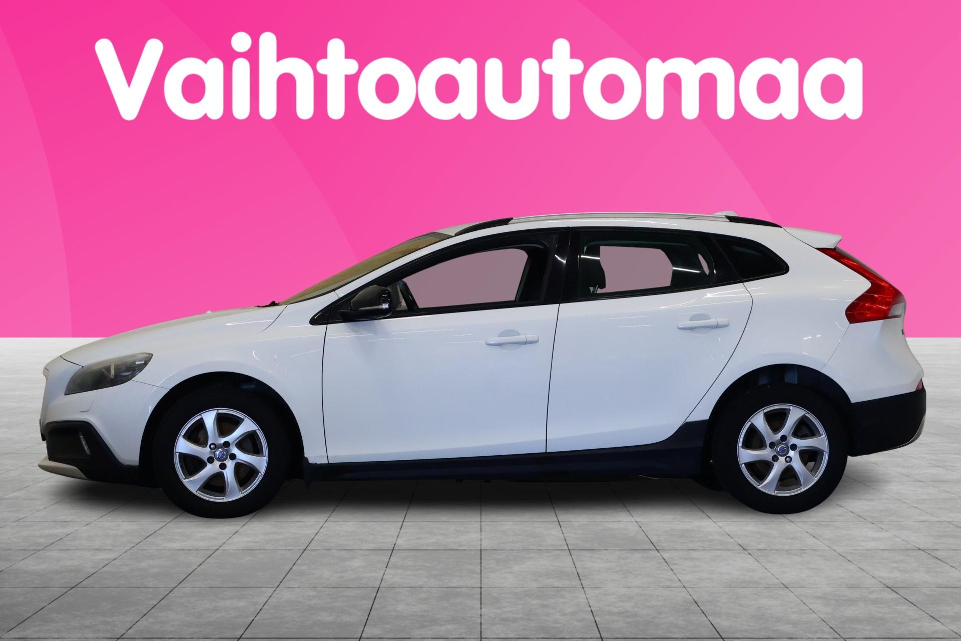 VOLVO V40 Cross Country 2013