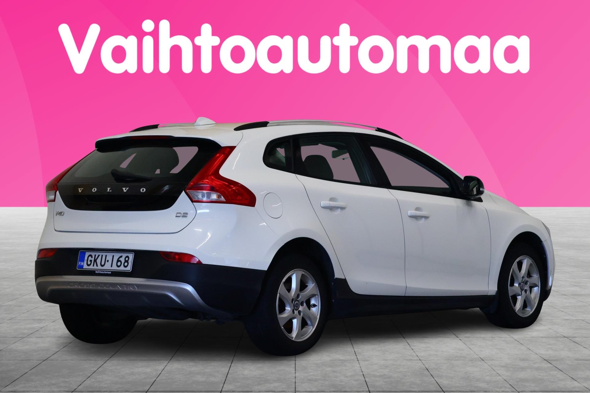 VOLVO V40 Cross Country 2013