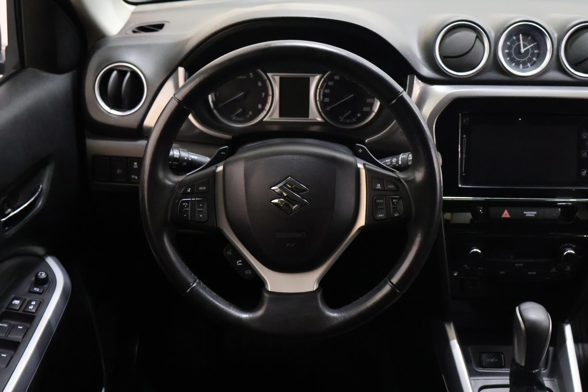 SUZUKI Vitara 2016