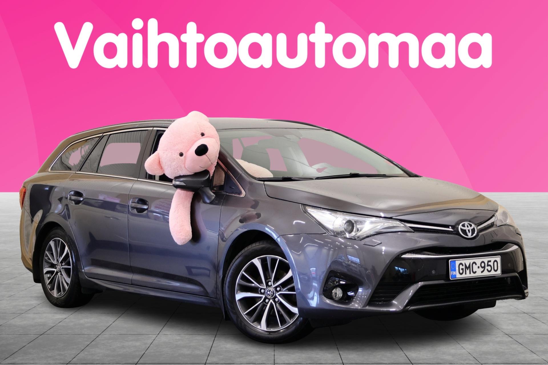 TOYOTA Avensis 2016