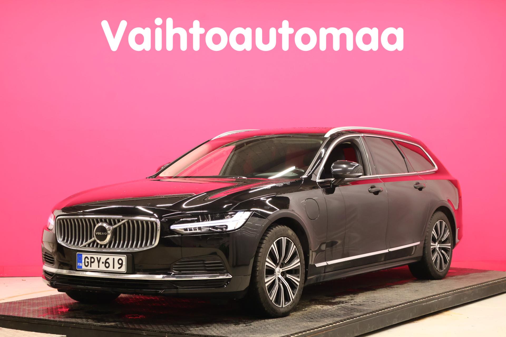 VOLVO V90 2021