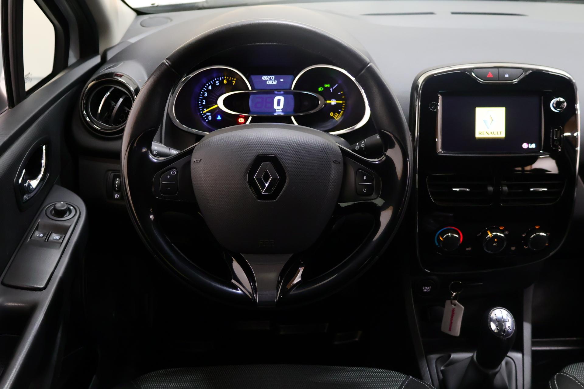 RENAULT Clio 2014