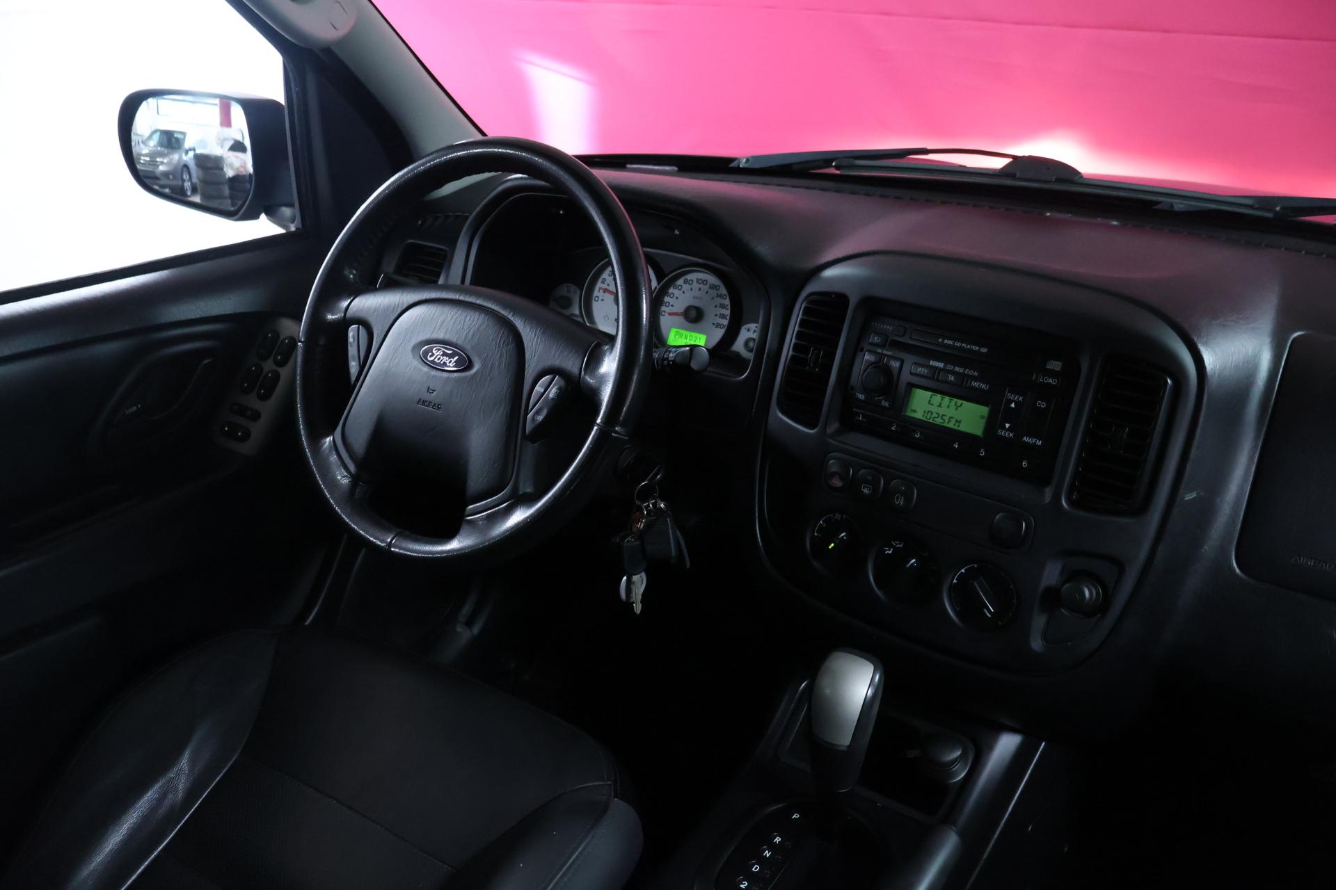 FORD Maverick 2005